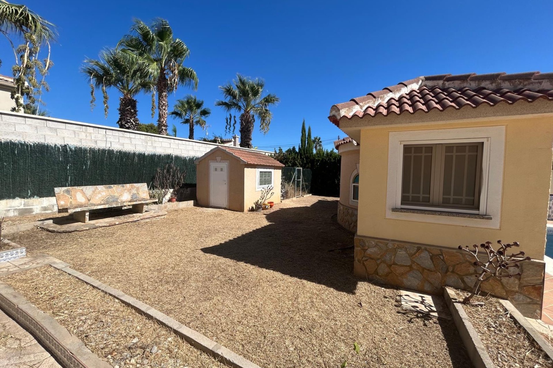 Luxe villa met 6 slaapkamers, gastenverblijf en privézwembad in Ciudad Quesada