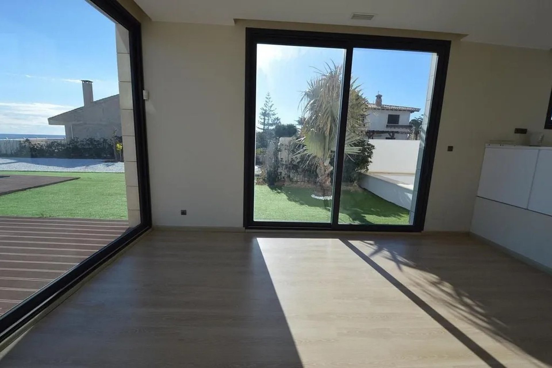 Luxe villa met 6 slaapkamers, zeezicht en privézwembad in Orihuela Costa