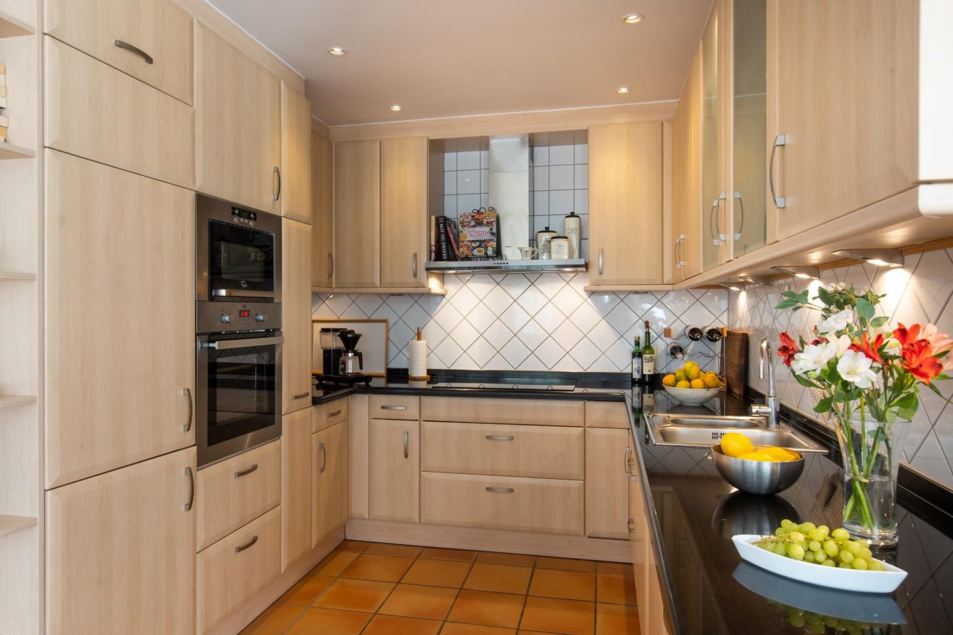 Luxe villa met 7 slaapkamers, privézwembad en zeezicht in Alfaz del Pi