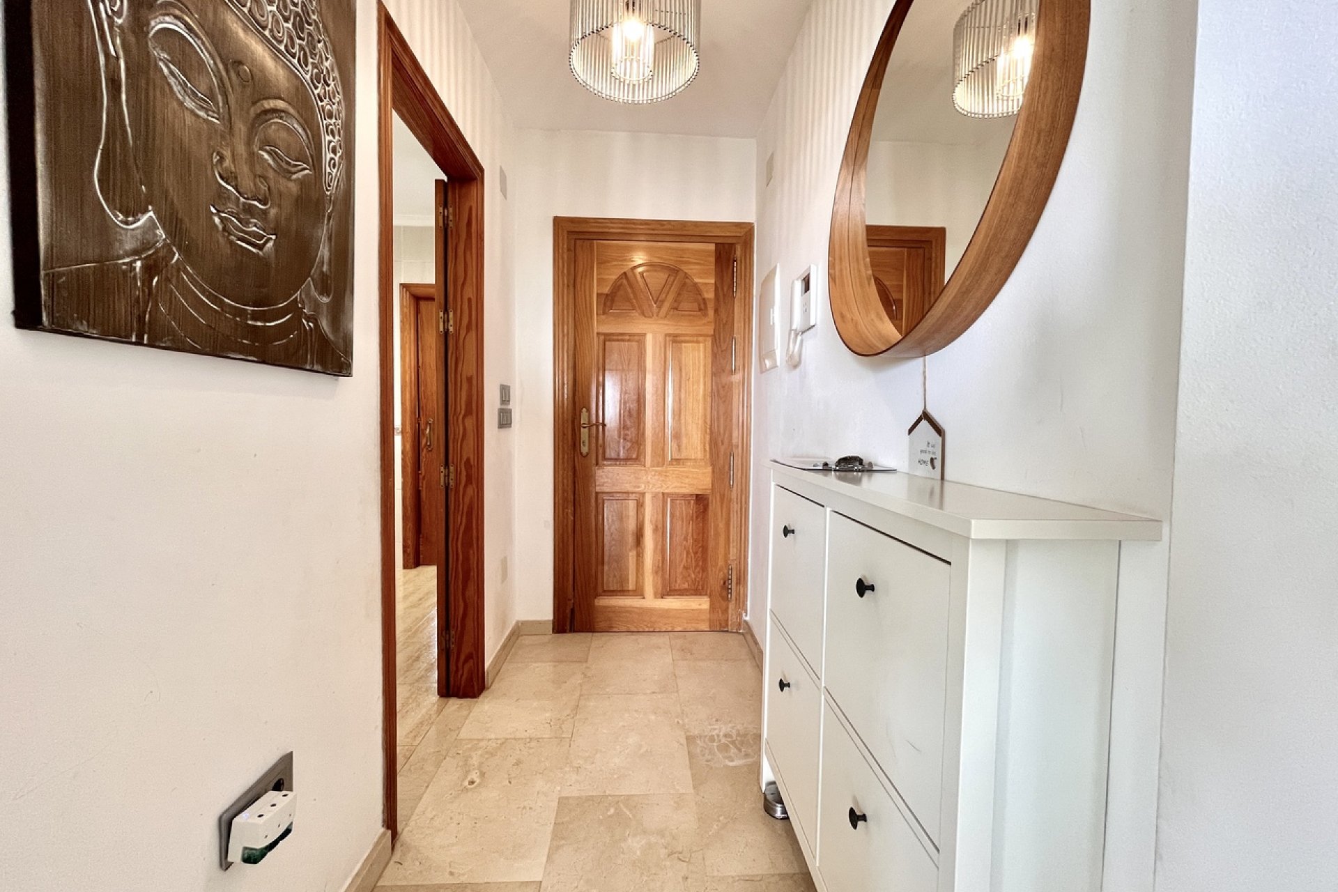 Luxe villa met panoramisch uitzicht en groot perceel in San Miguel de Salinas