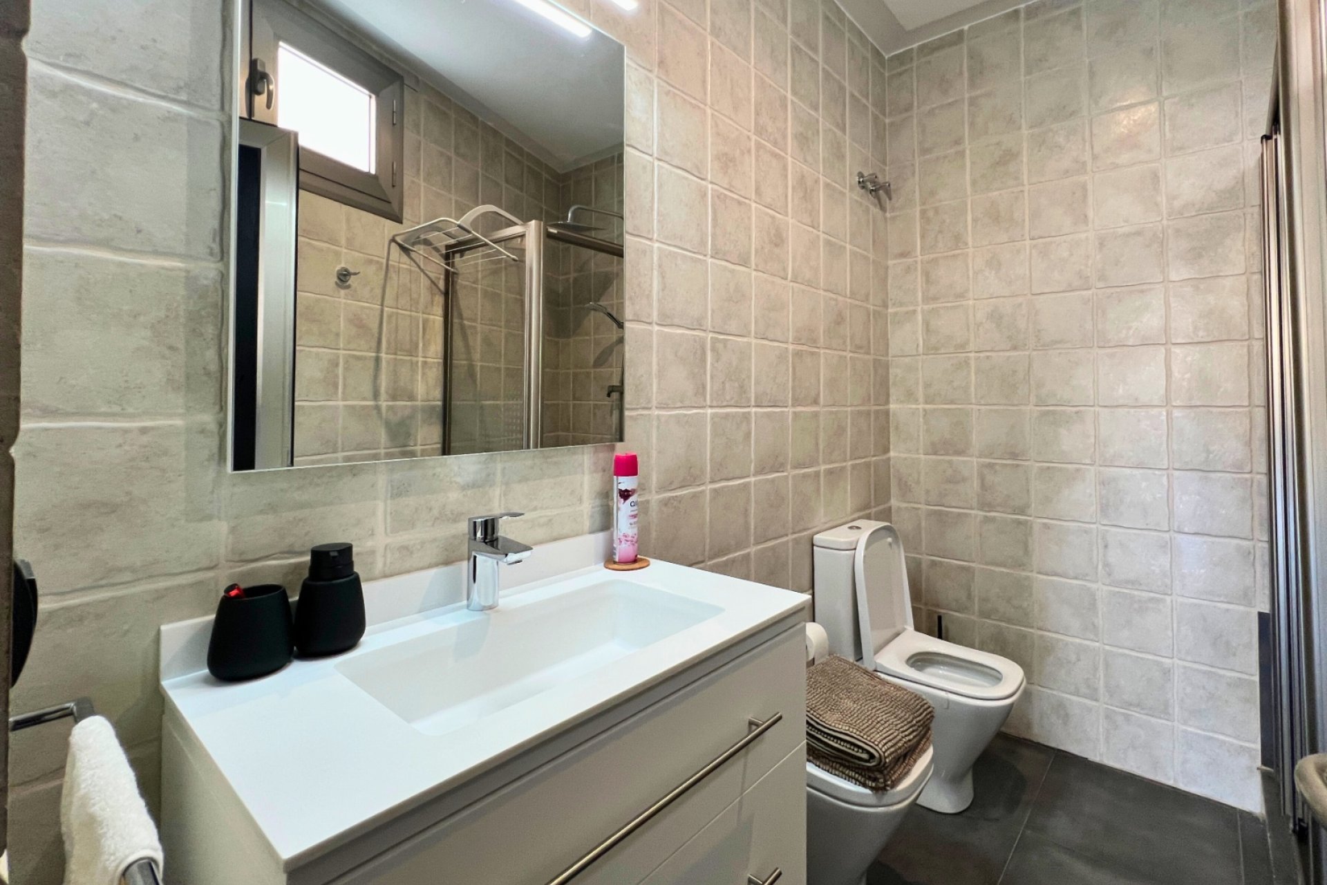 Luxe villa met panoramisch zeezicht en privacy in El Campello, Costa Blanca