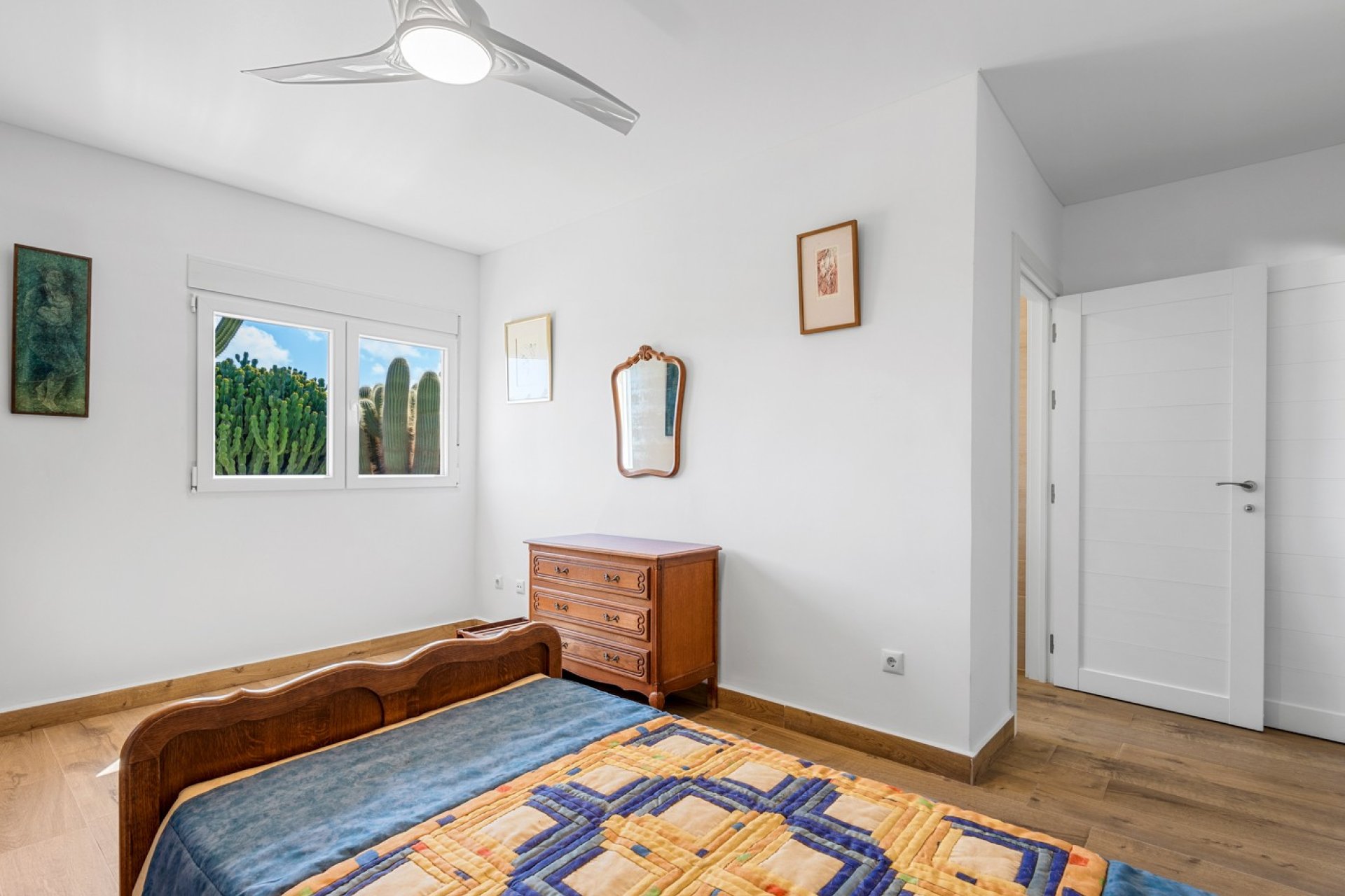 Luxe villa met privé zwembad en grote tuin in Los Montesinos, Costa Blanca