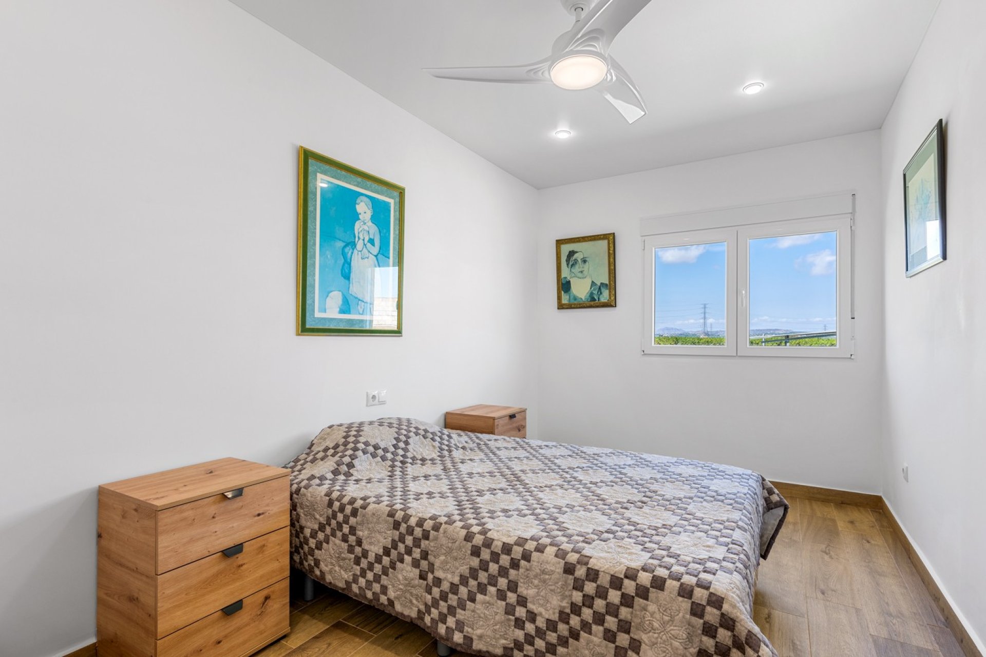 Luxe villa met privé zwembad en grote tuin in Los Montesinos, Costa Blanca