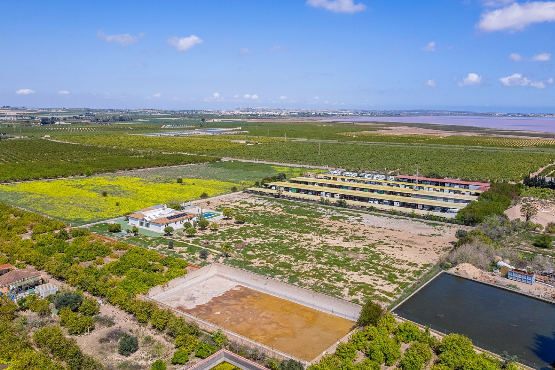 Luxe villa met privé zwembad en grote tuin in Los Montesinos, Costa Blanca