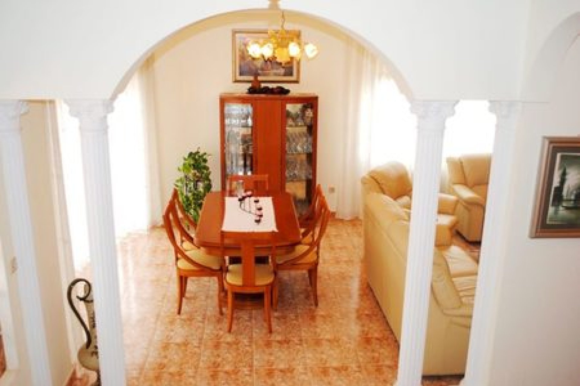 Luxe villa met privézwembad en garage in La Zenia