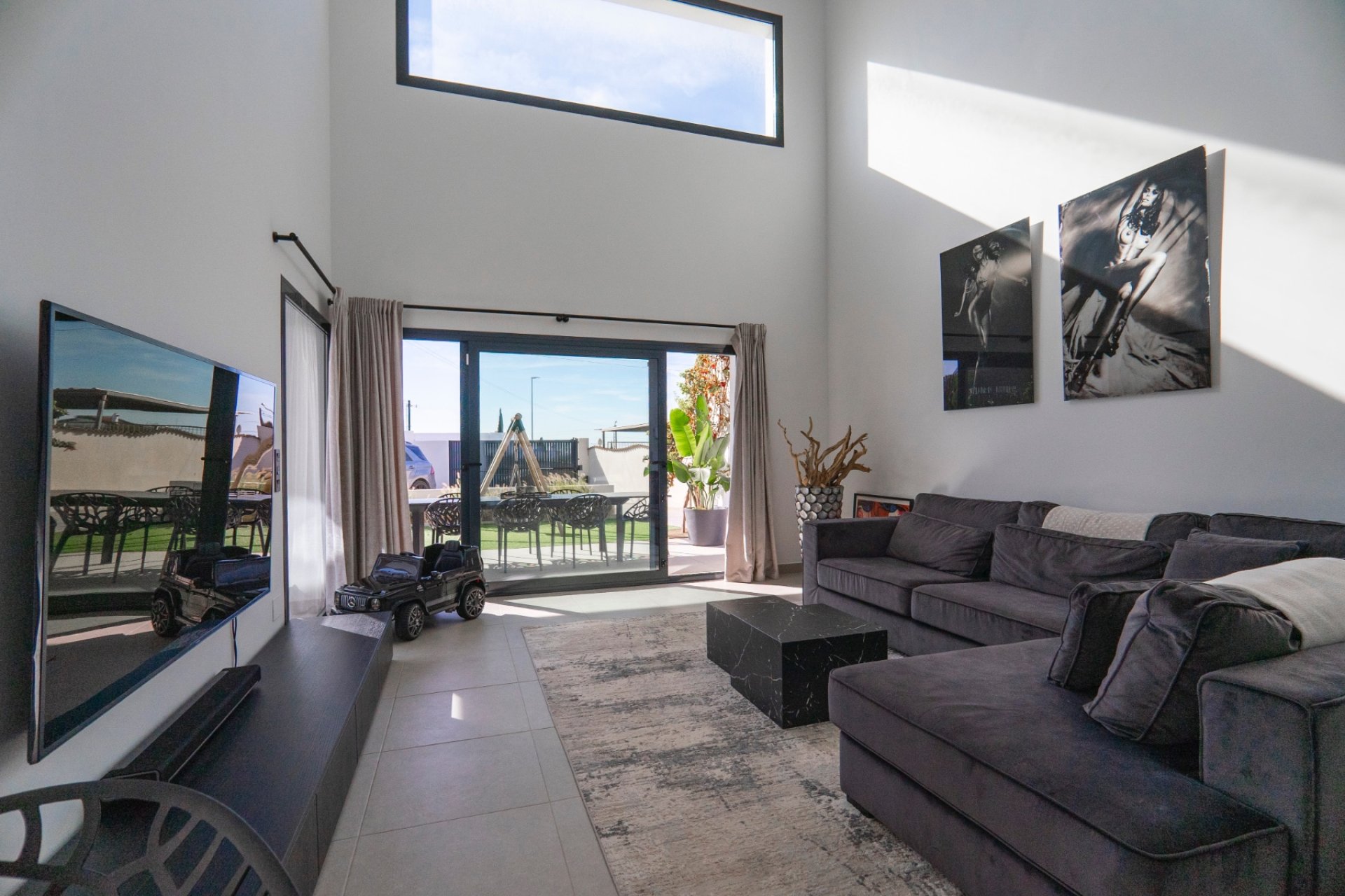 Luxe villa met privézwembad en panoramisch uitzicht in Ciudad Quesada