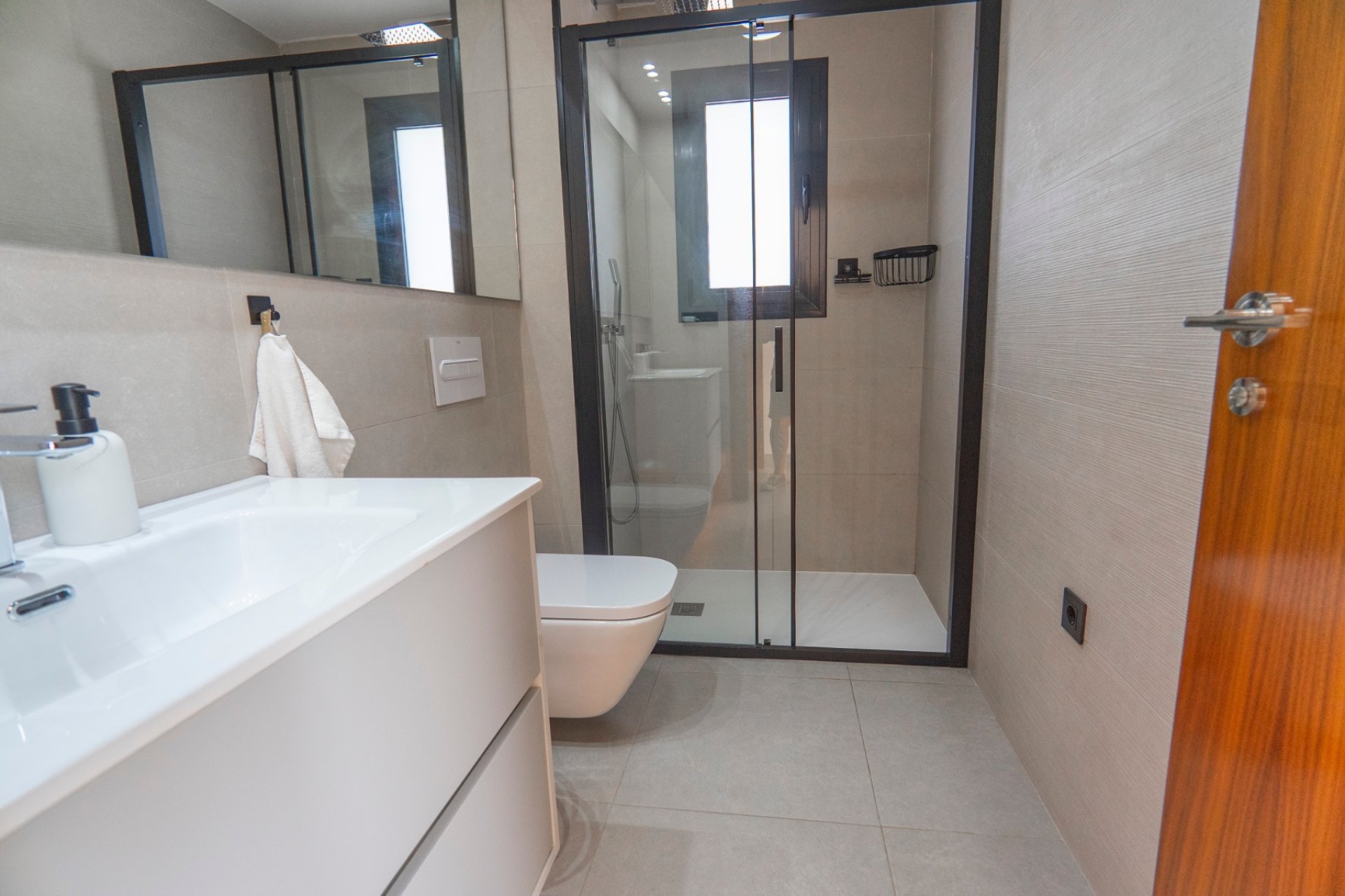 Luxe villa met privézwembad en panoramisch uitzicht in Ciudad Quesada