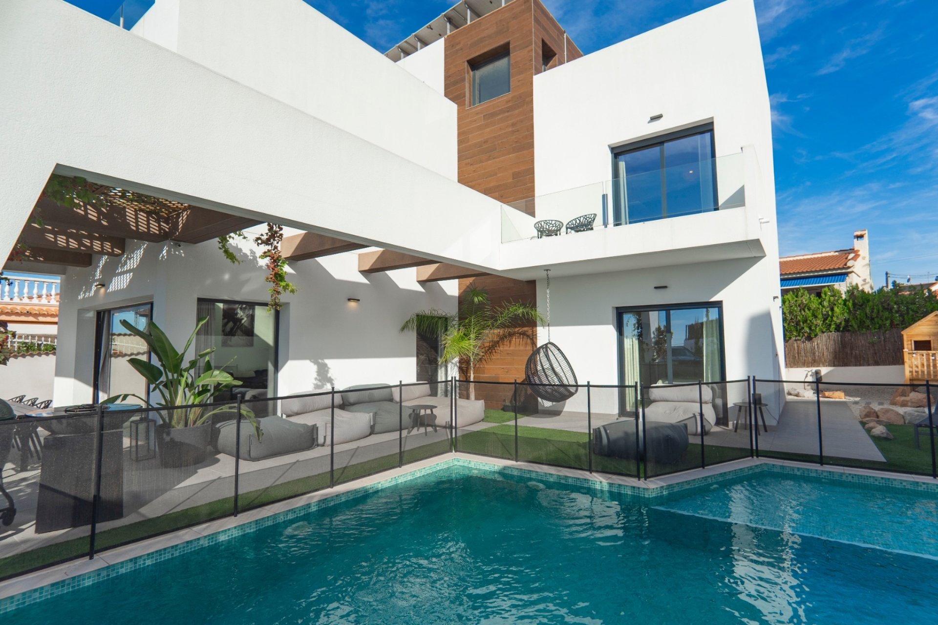 Luxe villa met privézwembad en panoramisch uitzicht in Ciudad Quesada