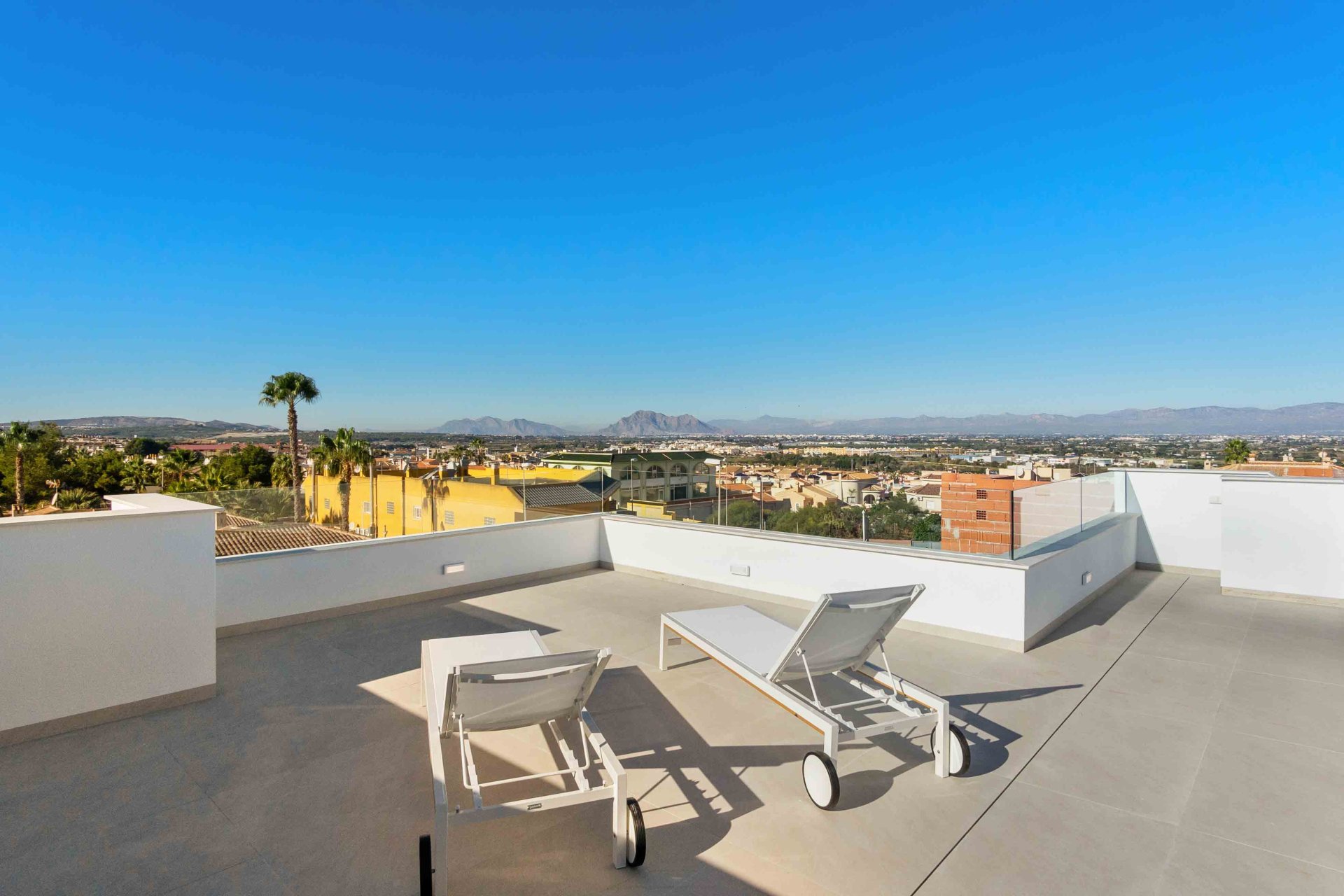 Luxe villa met privézwembad en solarium in Rojales nabij golf en zee