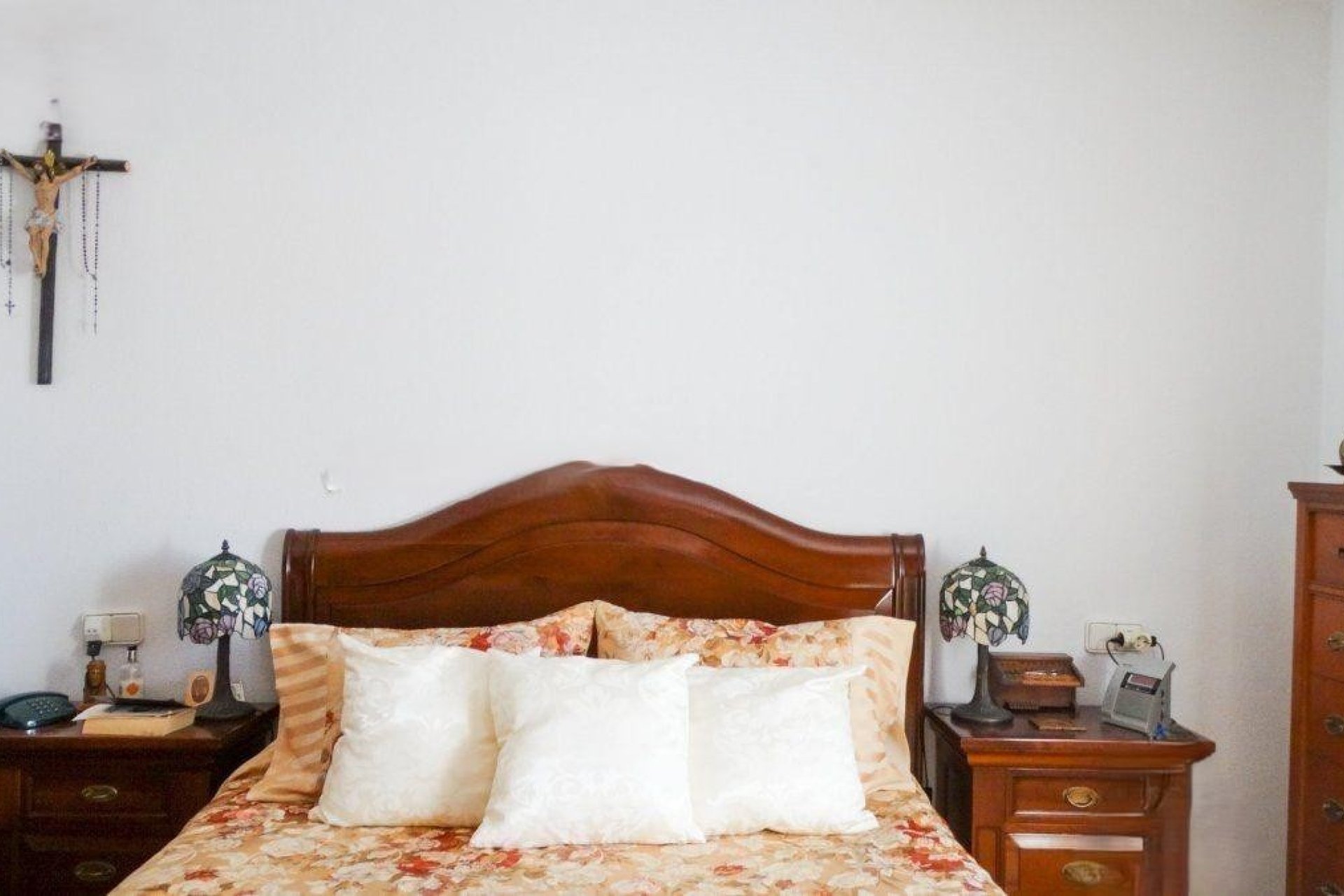 Luxe villa met privézwembad en tuin in Benidorm, dichtbij het strand