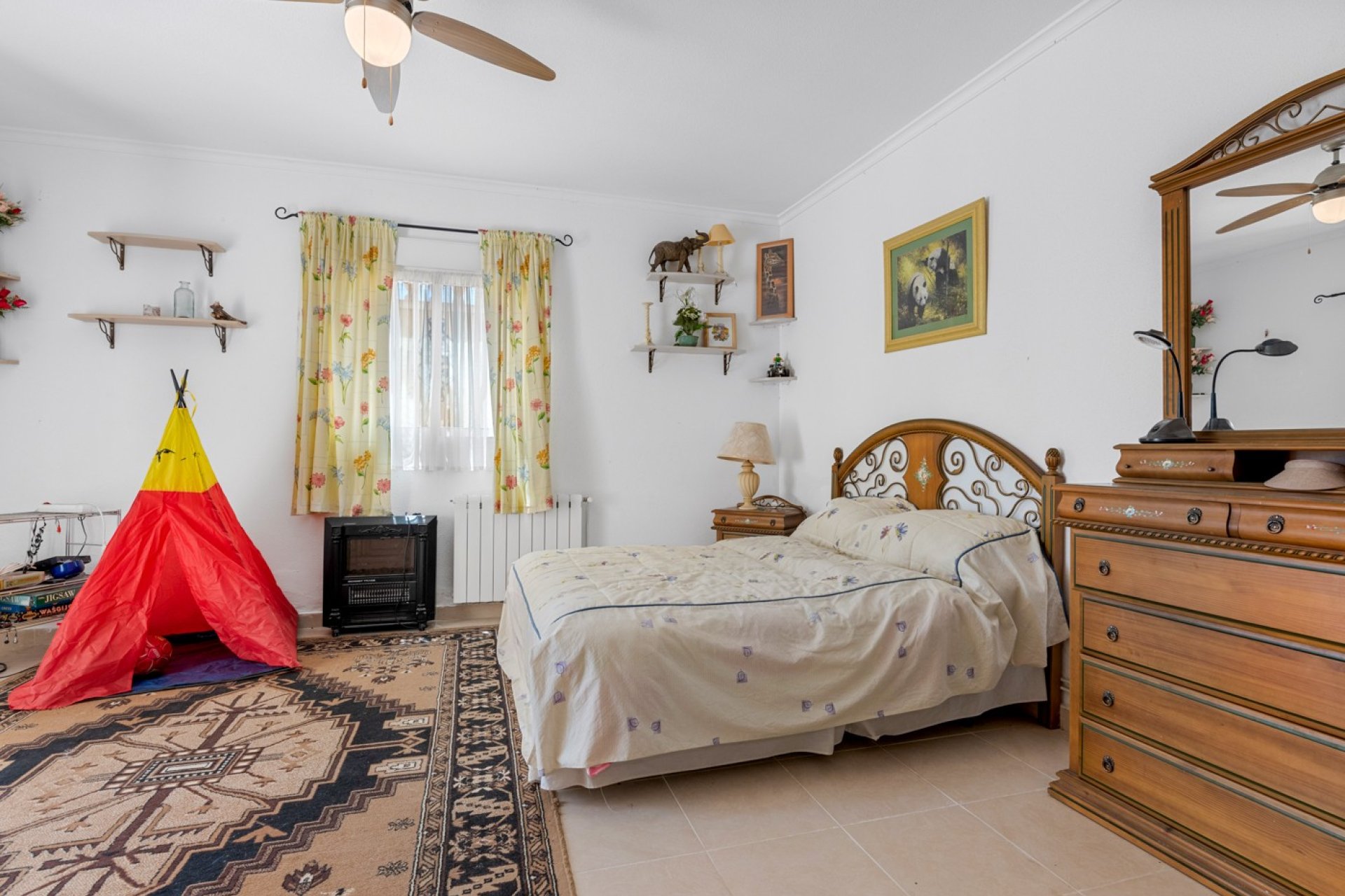 Luxe villa met privézwembad en tuin in Vistabella, nabij Jacarilla, Costa Blanca