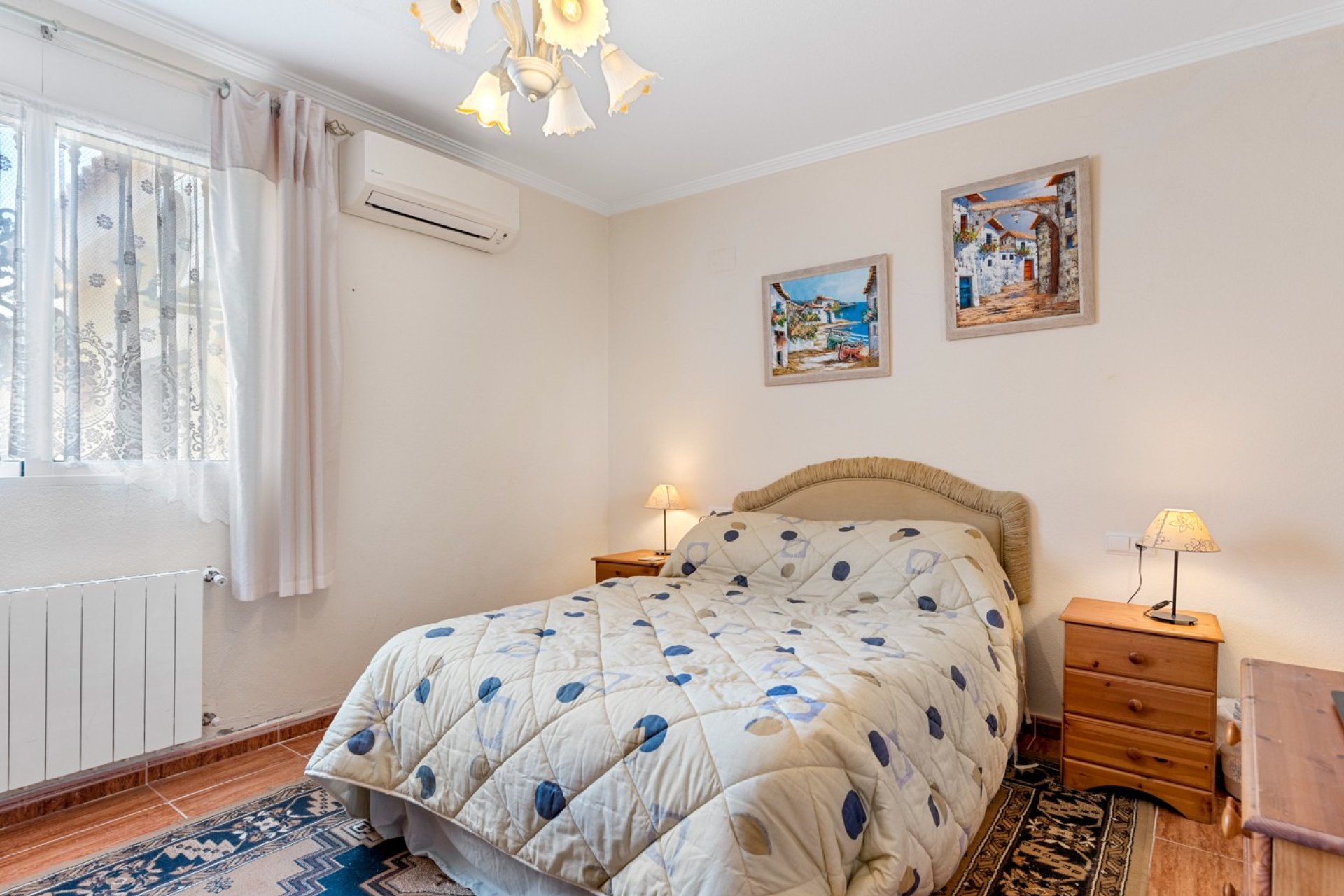 Luxe villa met privézwembad en tuin in Vistabella, nabij Jacarilla, Costa Blanca