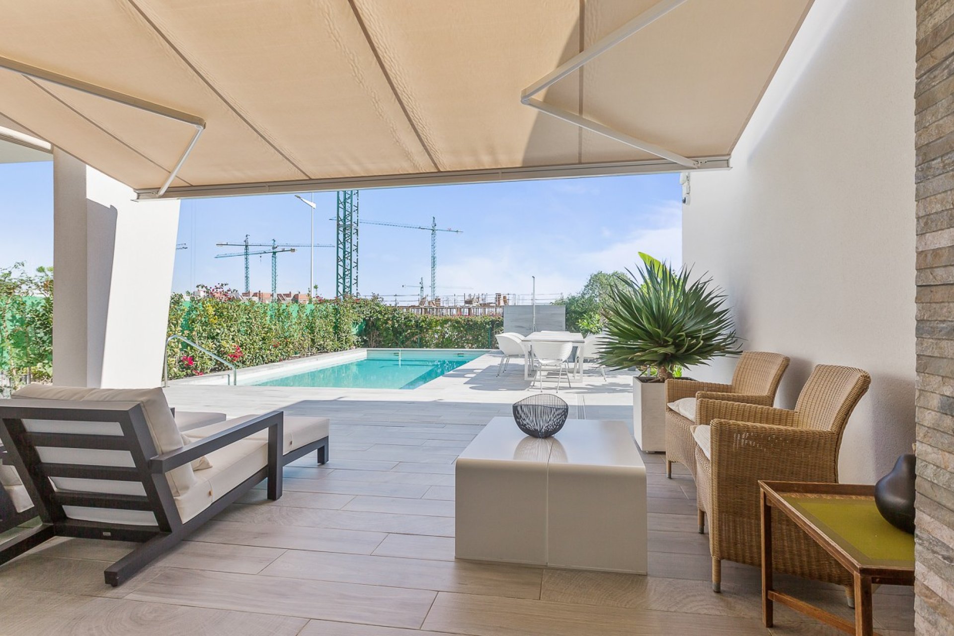 Luxe villa met privézwembad en tuin nabij La Finca Golf, Algorfa, Costa Blanca