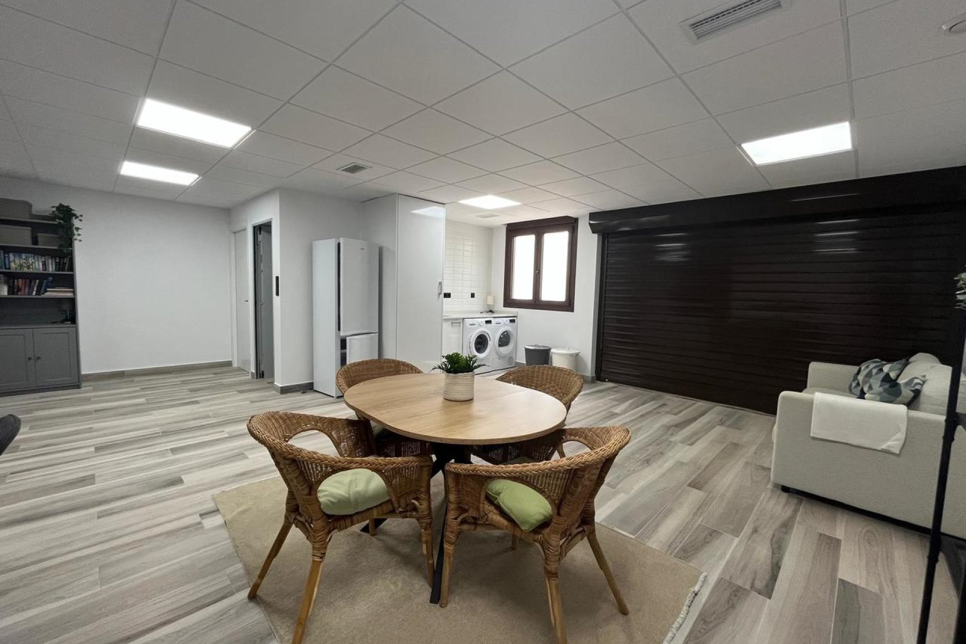 Luxe villa met privézwembad en zeezicht in Torrevieja nabij Roze Meren