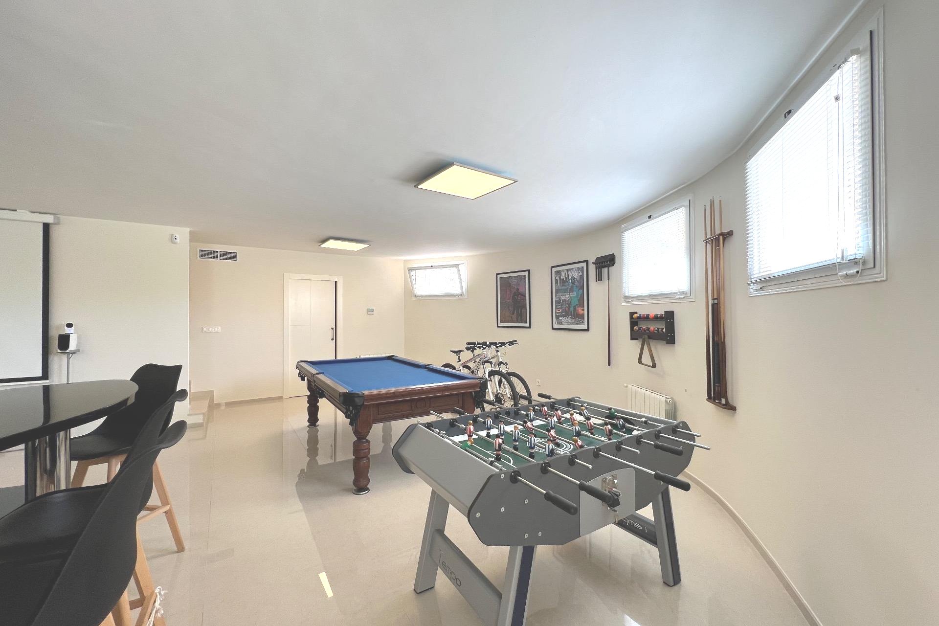 Luxe villa met privézwembad, sauna en zeezicht in Ciudad Quesada, nabij golf