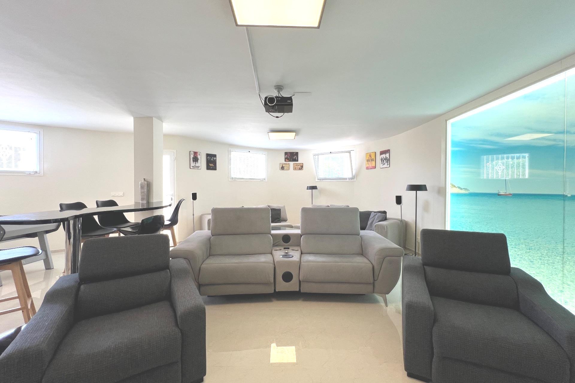 Luxe villa met privézwembad, sauna en zeezicht in Ciudad Quesada, nabij golf