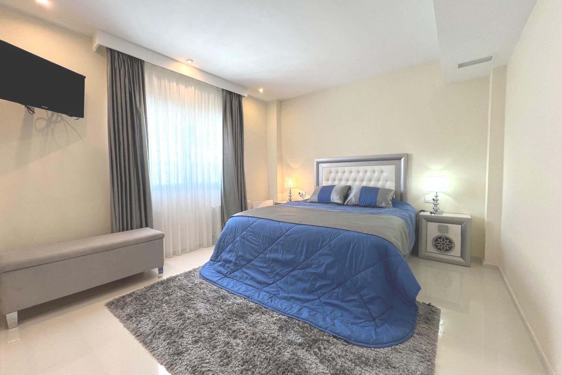 Luxe villa met privézwembad, sauna en zeezicht in Ciudad Quesada, nabij golf