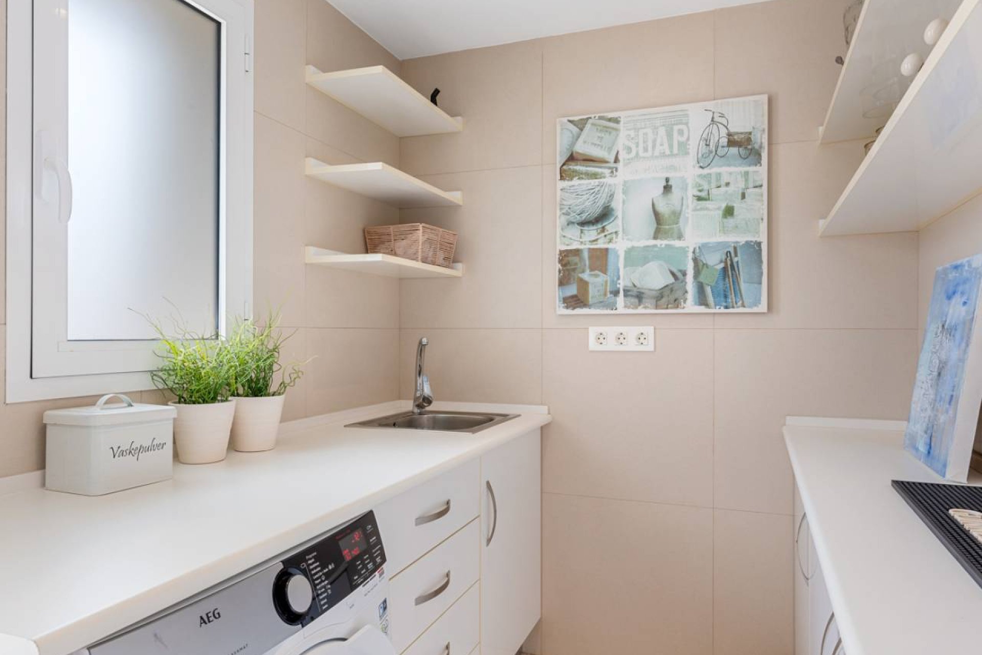 Luxe villa met zeezicht, 5 slaapkamers en groot perceel in Ciudad Quesada