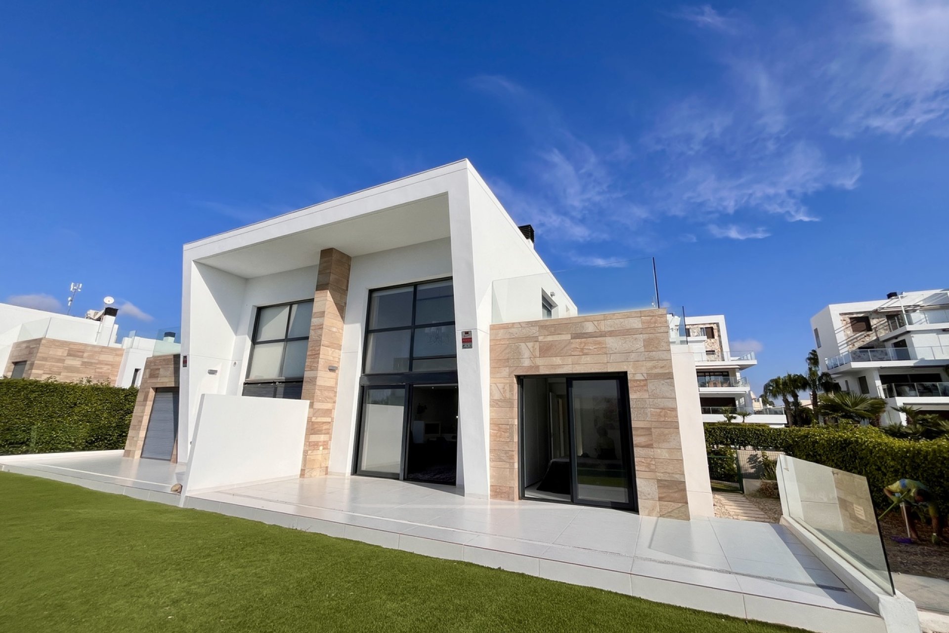 Luxe villa met zeezicht en privézwembad in Orihuela Costa