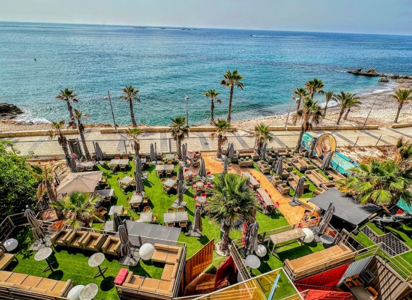 Luxe villa met zeezicht, privé zwembad en strandclub in Villajoyosa