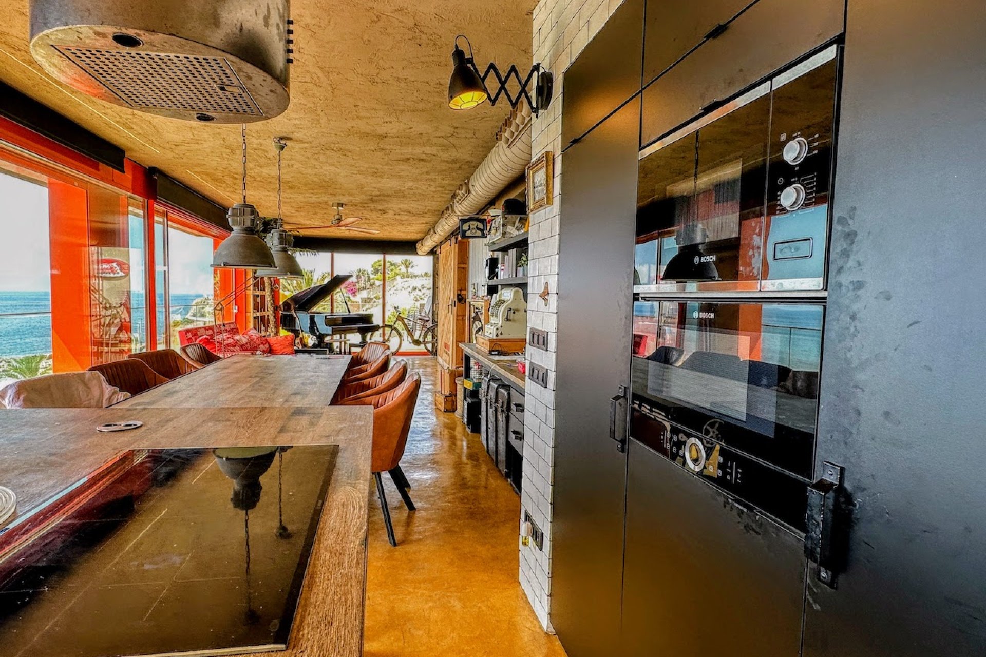 Luxe villa met zeezicht, privé zwembad en strandclub in Villajoyosa