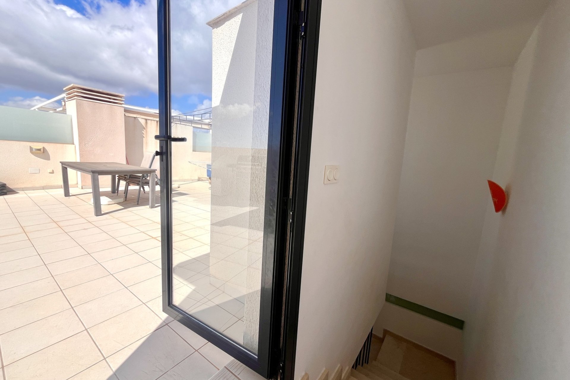 ﻿Luxury 3-bedroom penthouse with ocean views in Los Dolses, Orihuela Costa