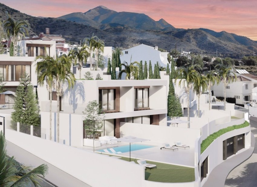 Luxury 3 bedroom villa with sea views in Nerja, close to golf and beach