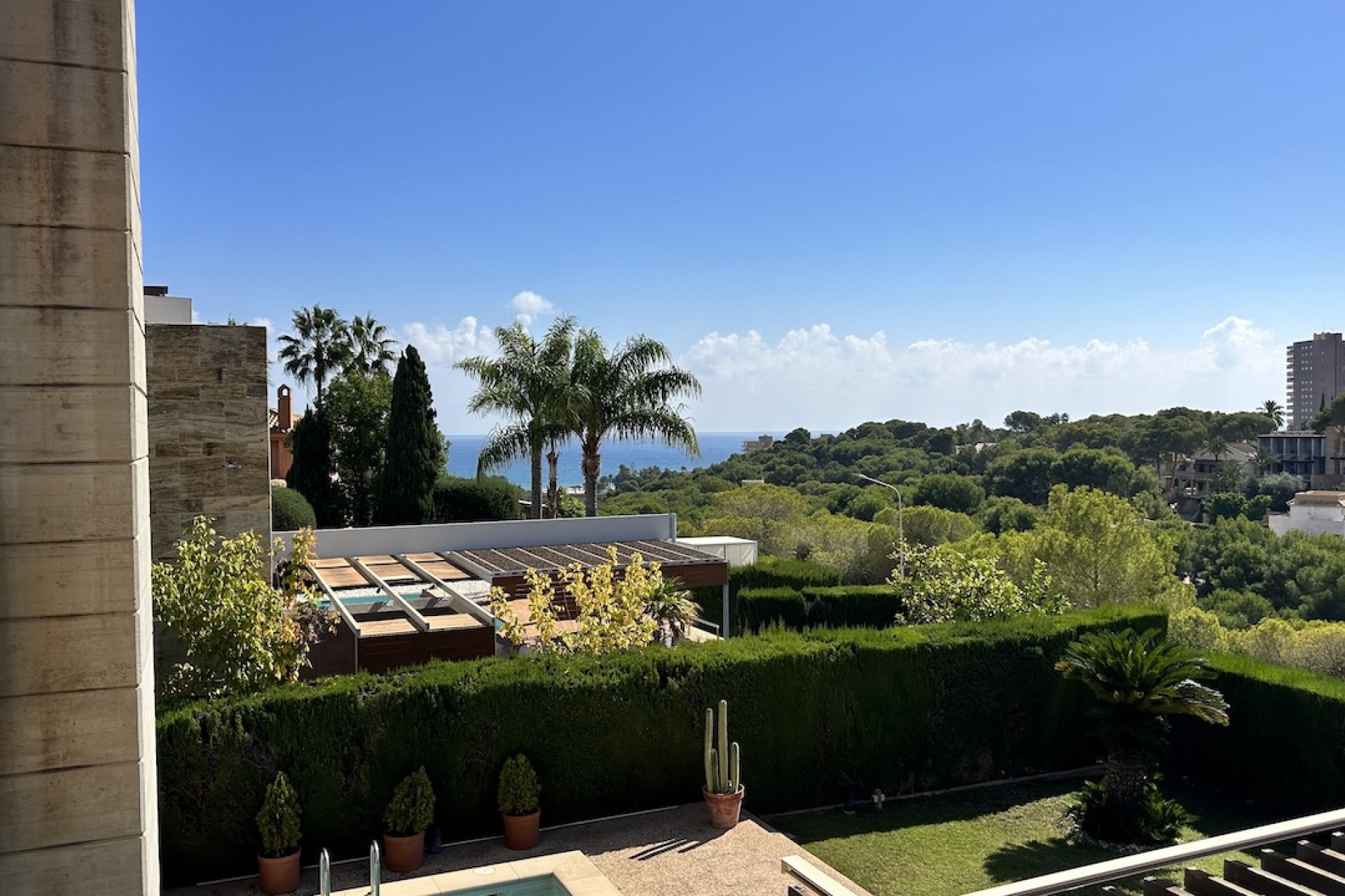 ﻿Luxury 4-bedroom villa with a private pool and ocean views in Dehesa de Campoamor