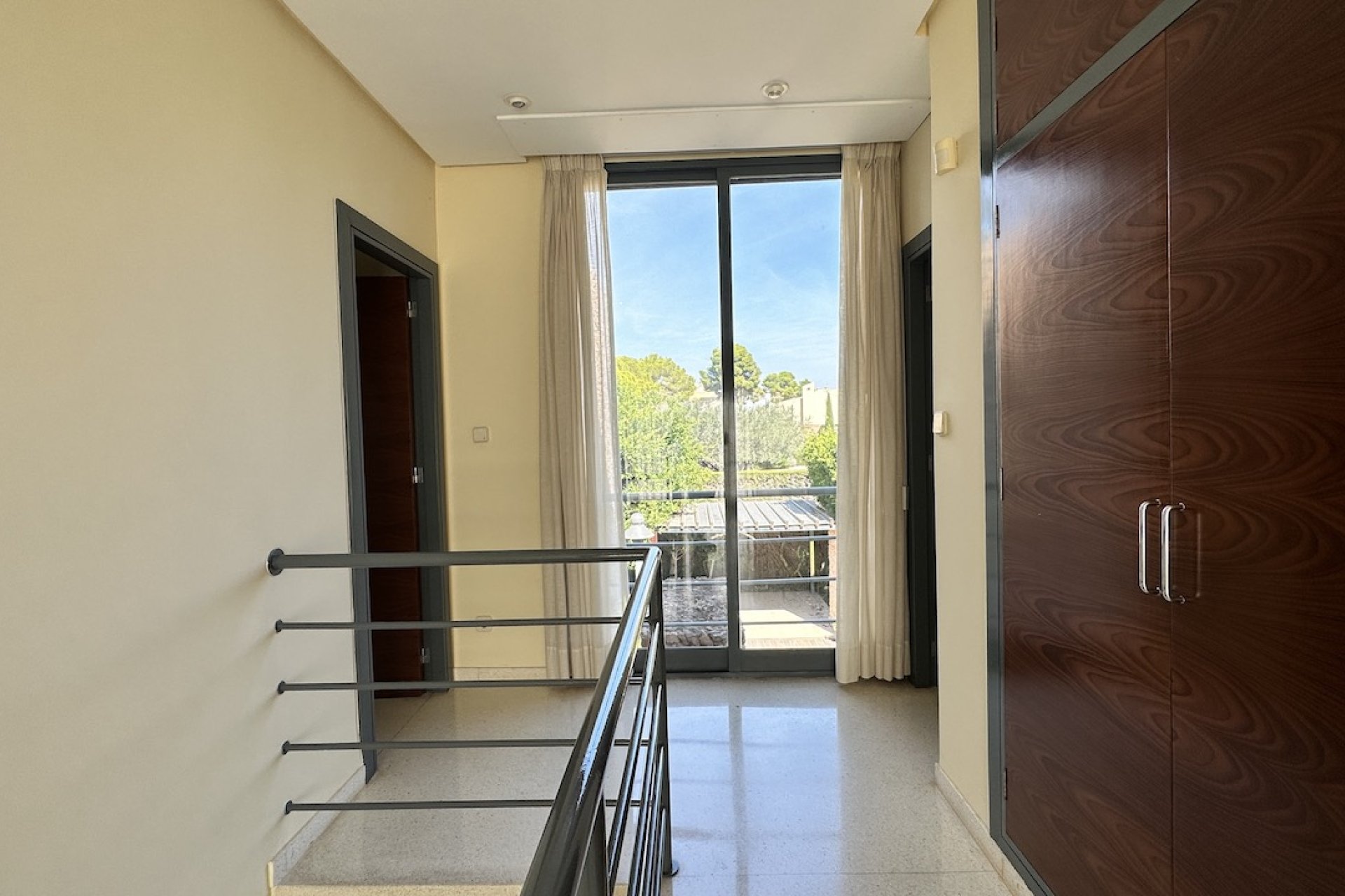 ﻿Luxury 4-bedroom villa with a private pool and ocean views in Dehesa de Campoamor
