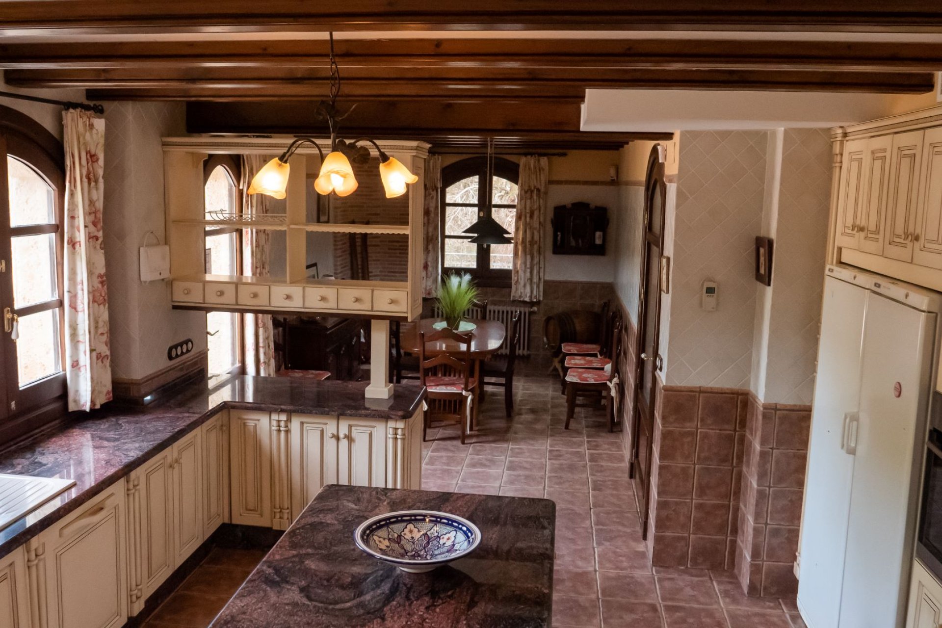 ﻿Luxury 5-bedroom villa in Ciudad Quesada with a private pool and large lot