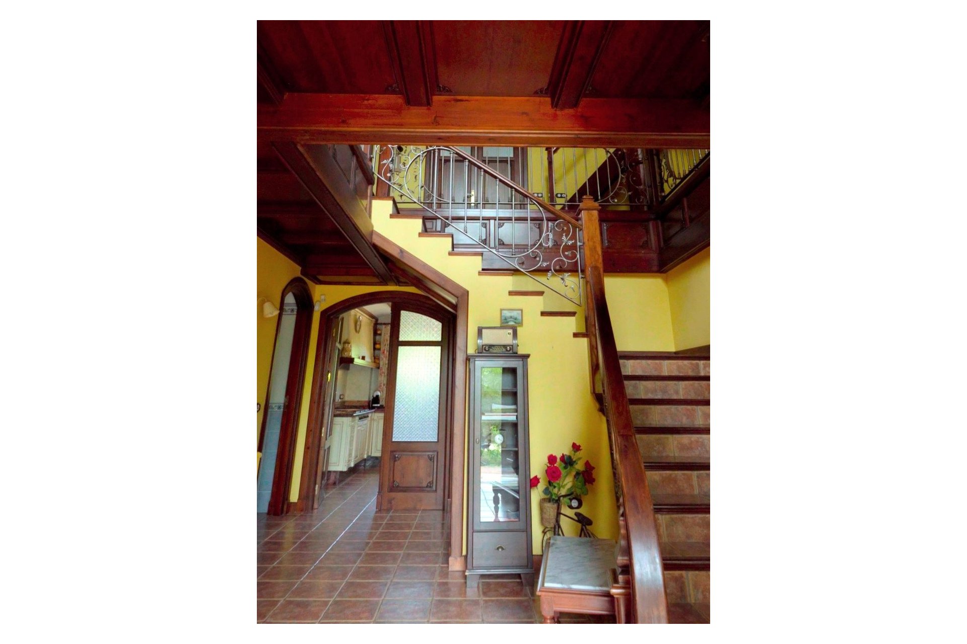 ﻿Luxury 5-bedroom villa in Ciudad Quesada with a private pool and large lot