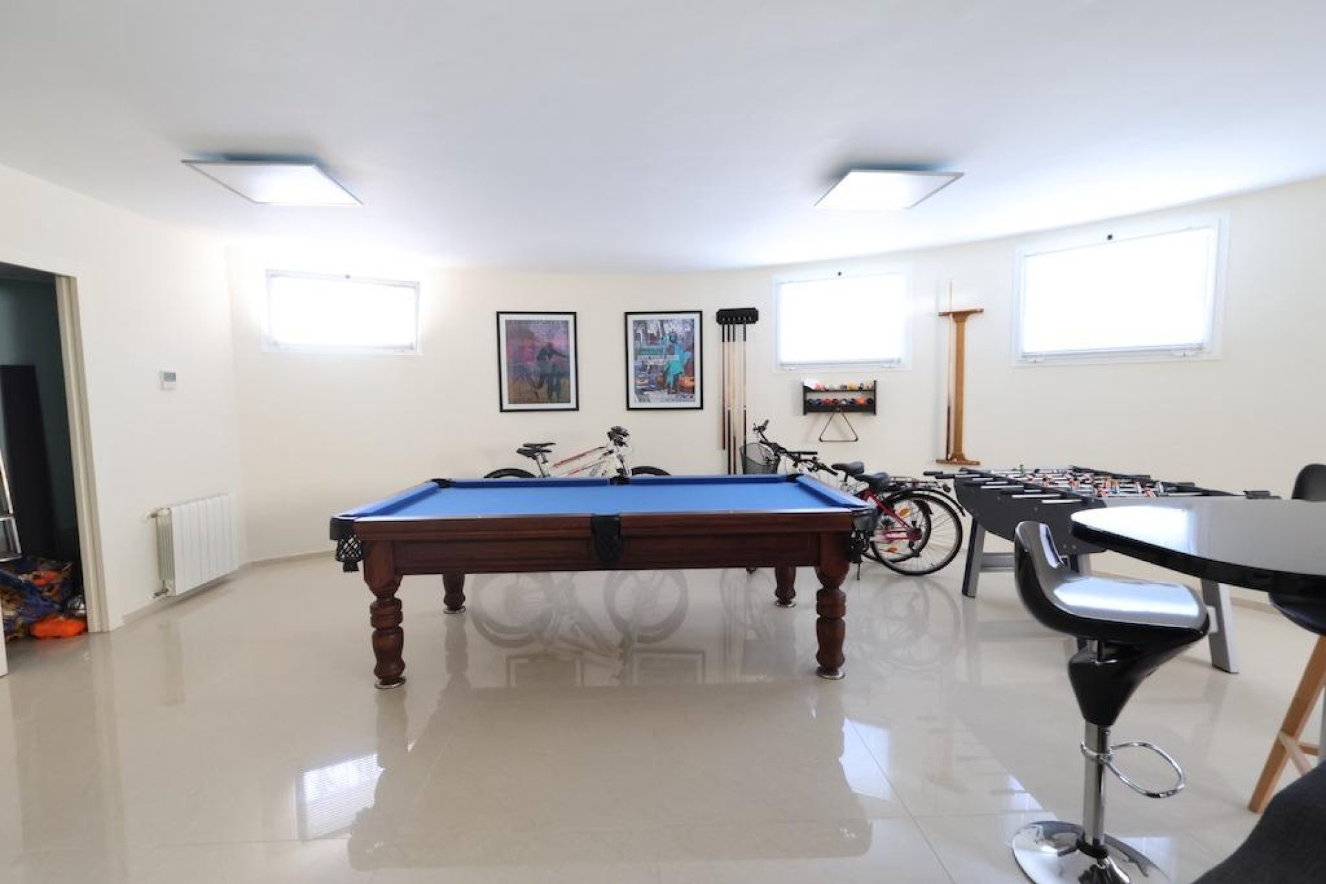 Luxury 5-bedroom villa in Ciudad Quesada with a private pool and views