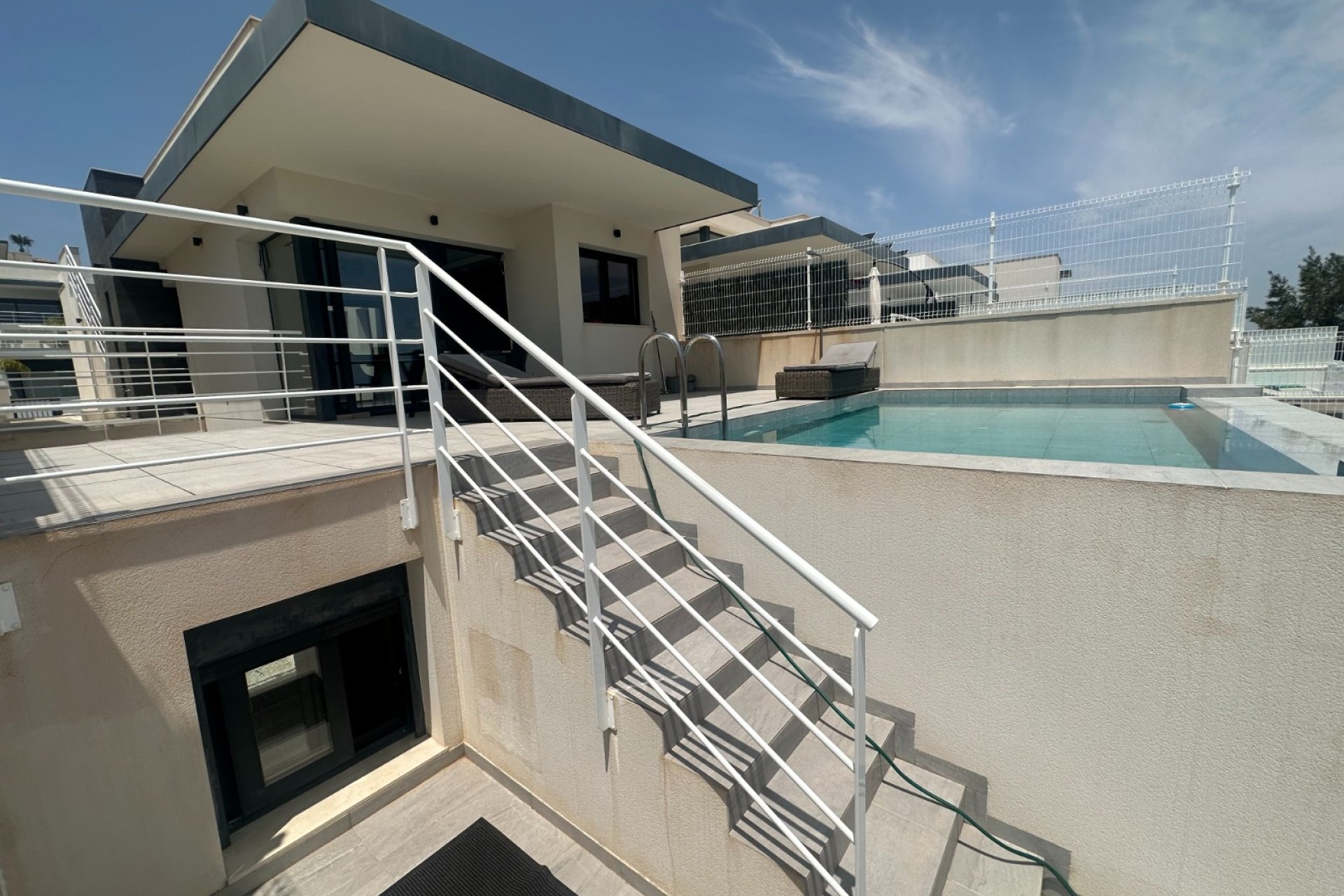 Luxury 5-bedroom villa with private pool in San Miguel de Salinas