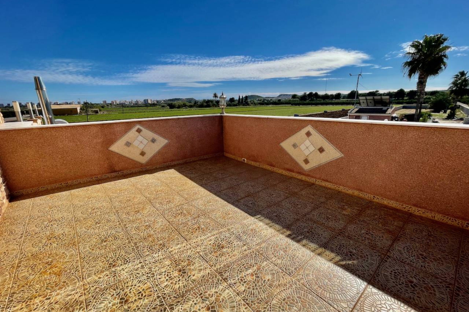 Luxury 6-bedroom villa with a private pool and panoramic views in Guardamar