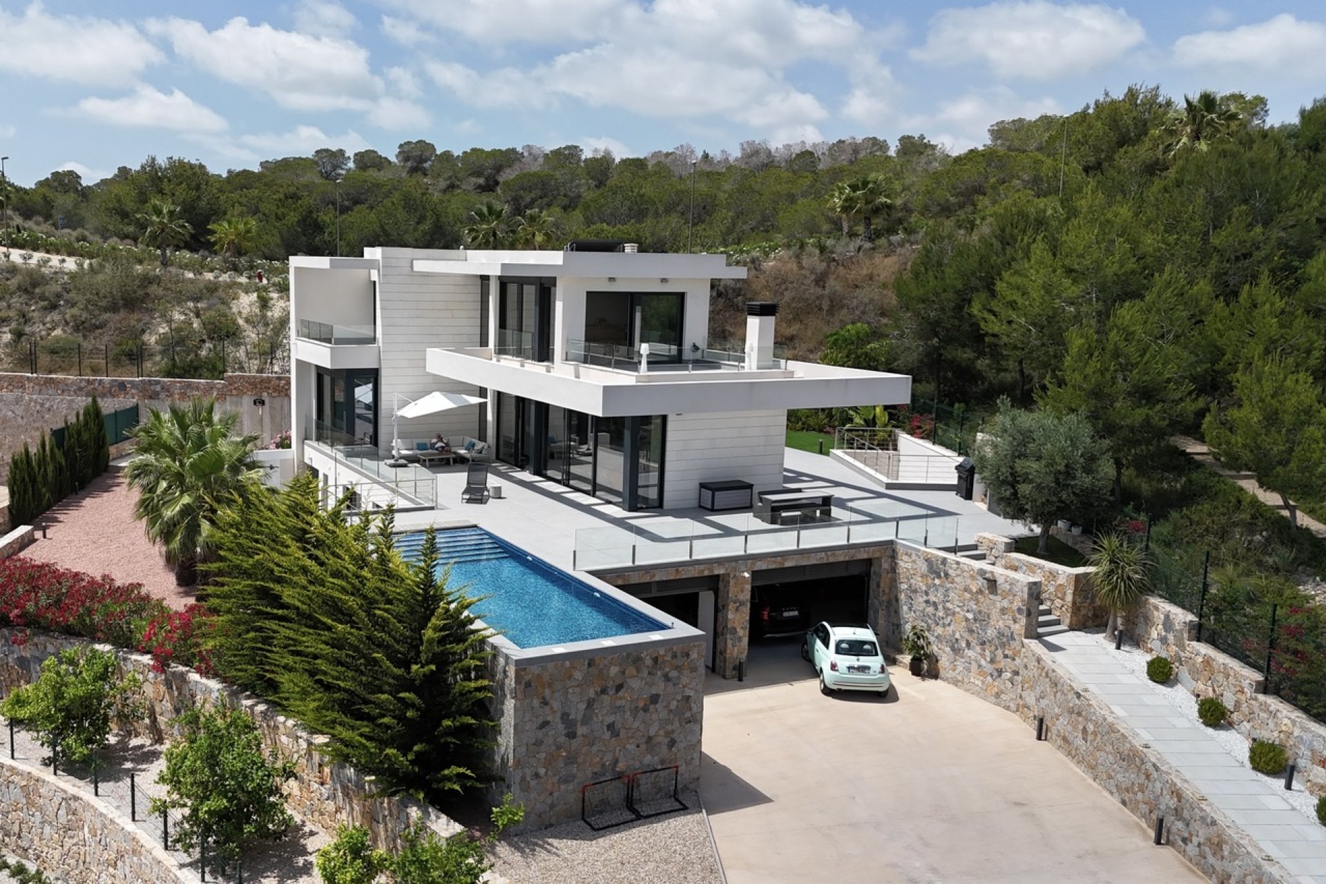 ﻿Luxury 6-bedroom villa with golf views in Dehesa de Campoamor