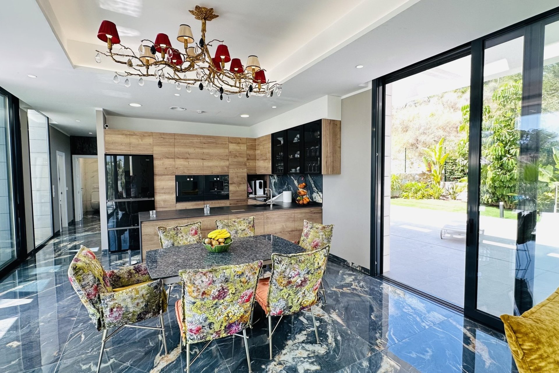﻿Luxury 6-bedroom villa with golf views in Dehesa de Campoamor