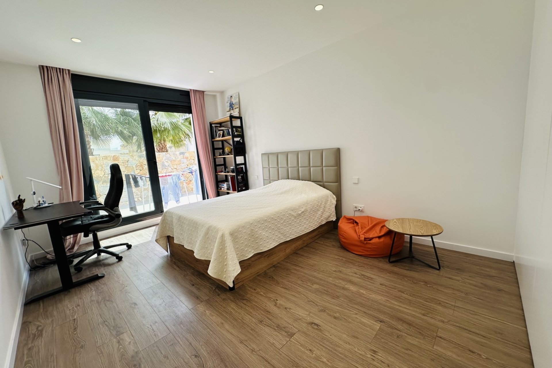 ﻿Luxury 6-bedroom villa with golf views in Dehesa de Campoamor