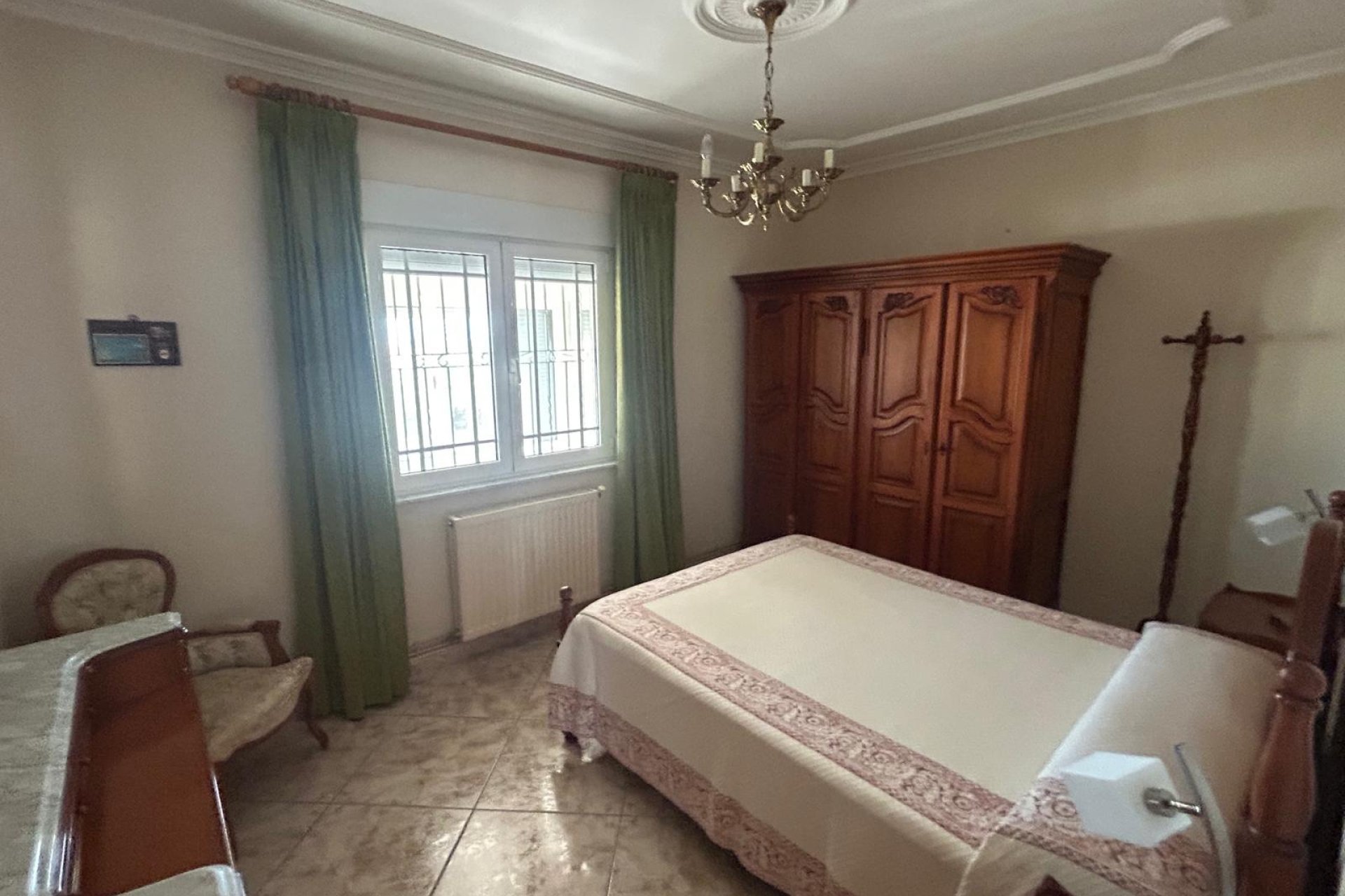 Luxury 6-bedroom villa with guest house and private pool in Ciudad Quesada