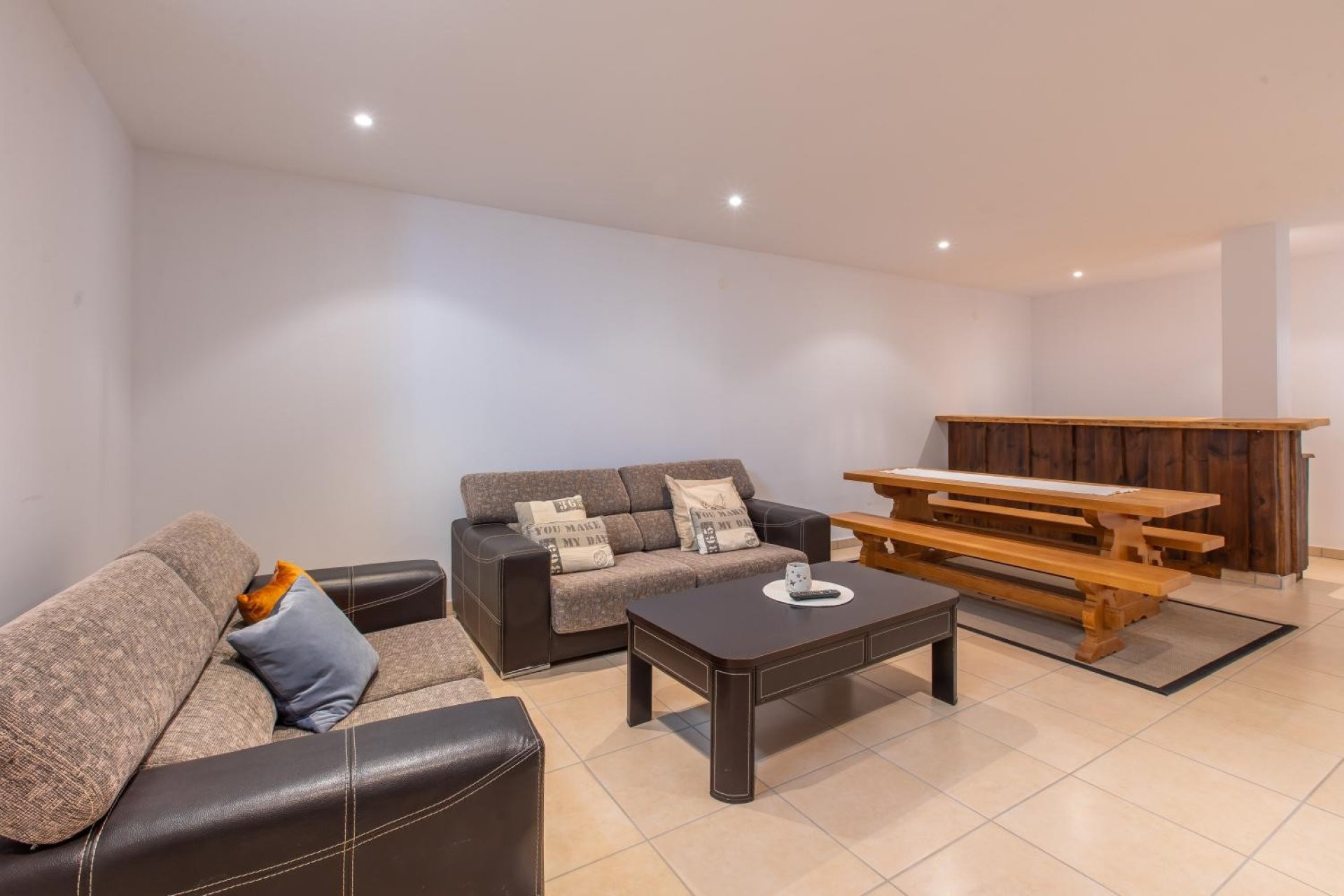 Luxury 7-bedroom villa with a private pool and ocean views in Alfaz del Pi