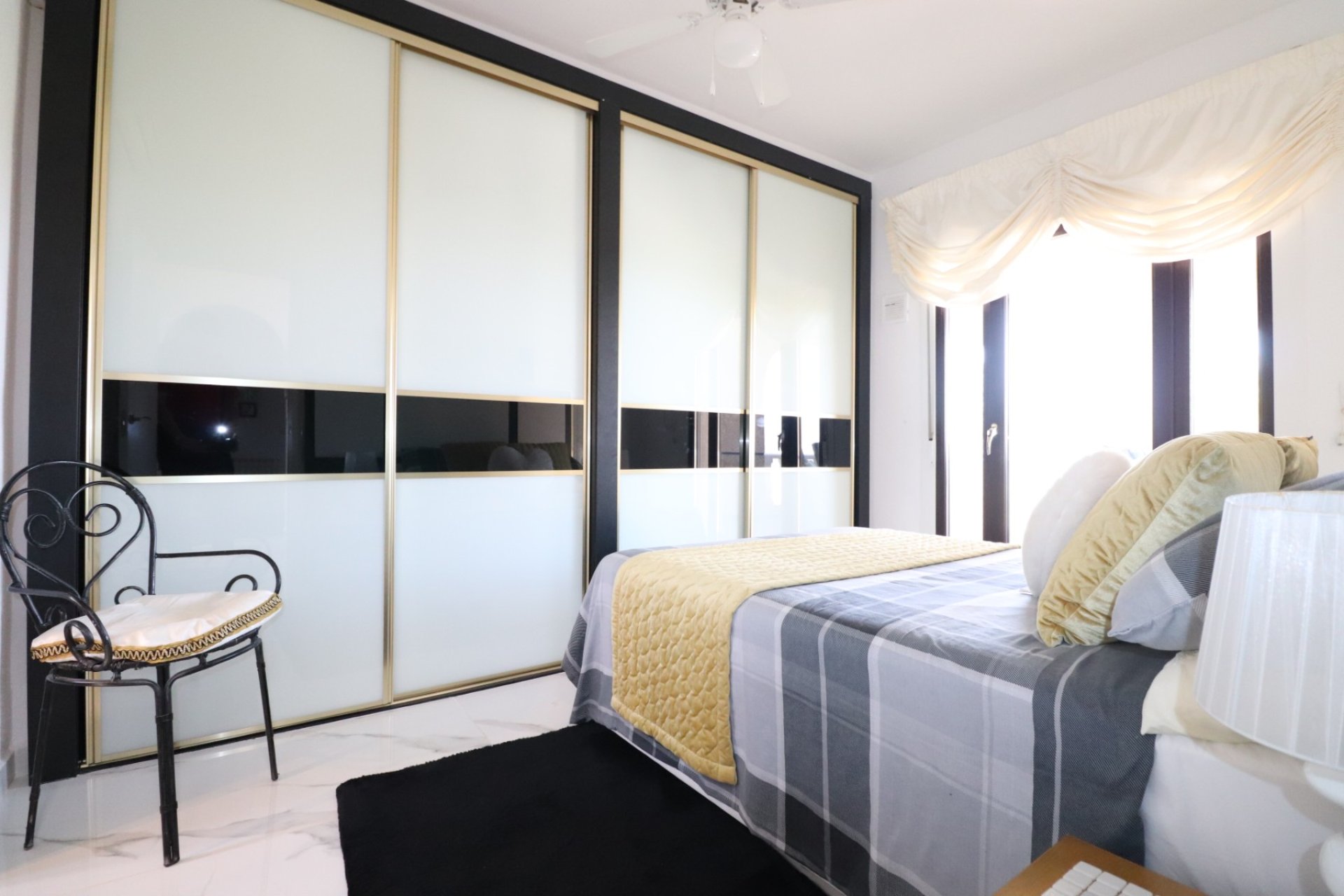 Luxury apartment in Intempo Benidorm with panoramic ocean views and amenities