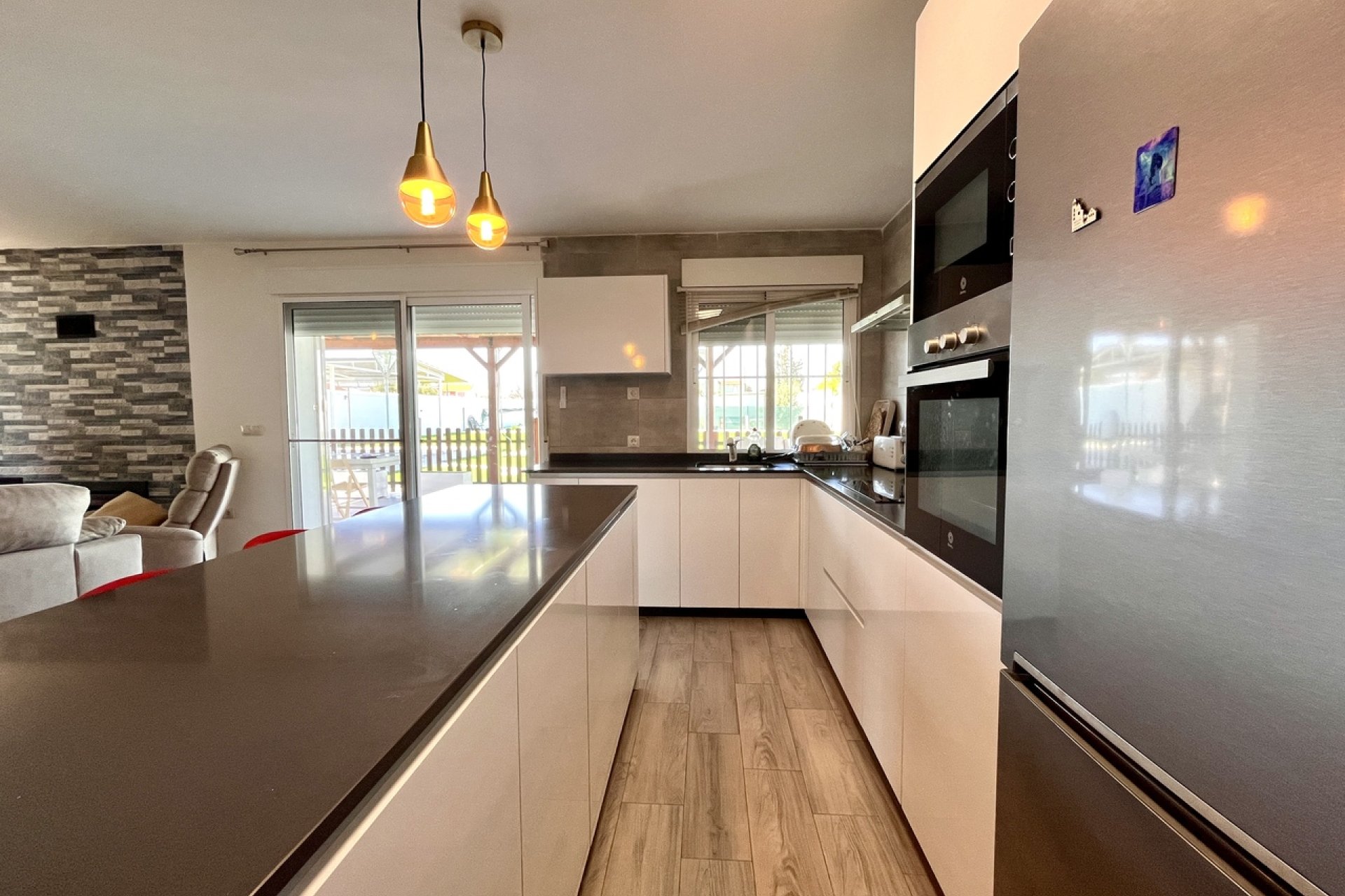 Luxury modern finca with a pool, 3 bedrooms, and mountain views near Alcantarilla