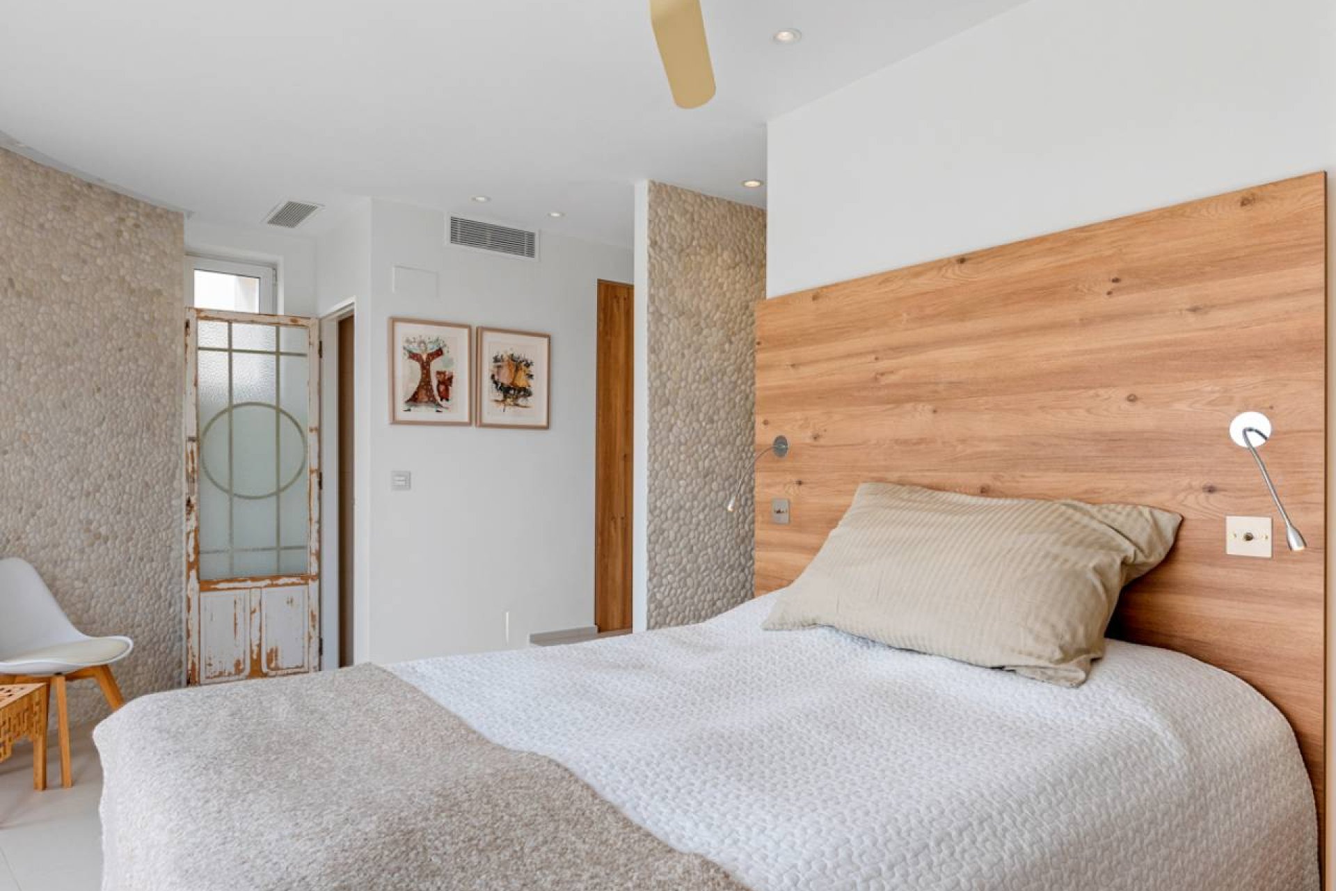 Luxury renovated villa with ocean views, a pool, and privacy in Ciudad Quesada