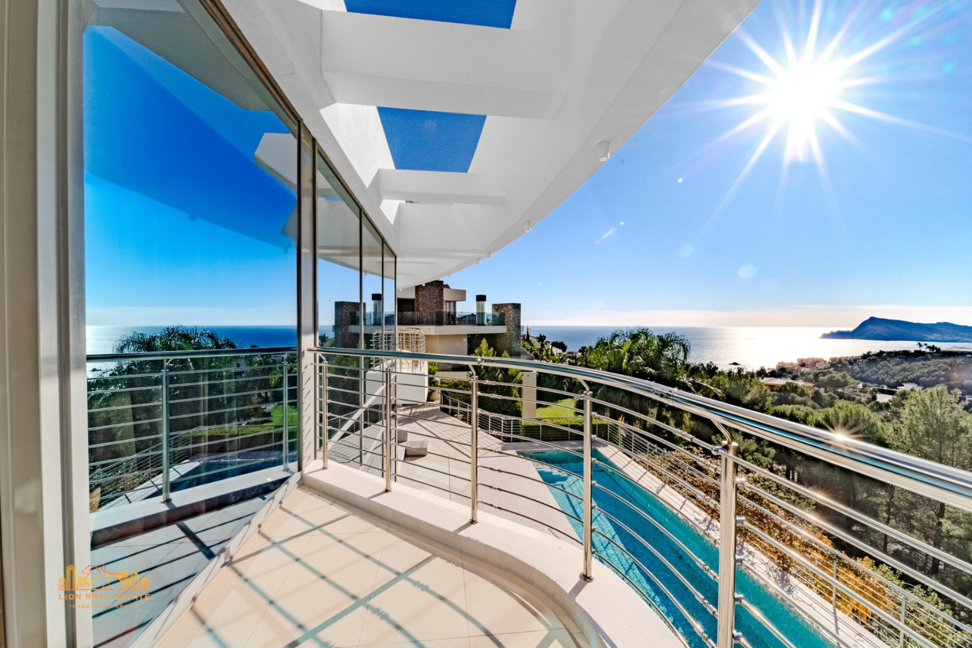 Luxury villa in Altea Hills with ocean views, a private pool, a spa, and 5 bedrooms