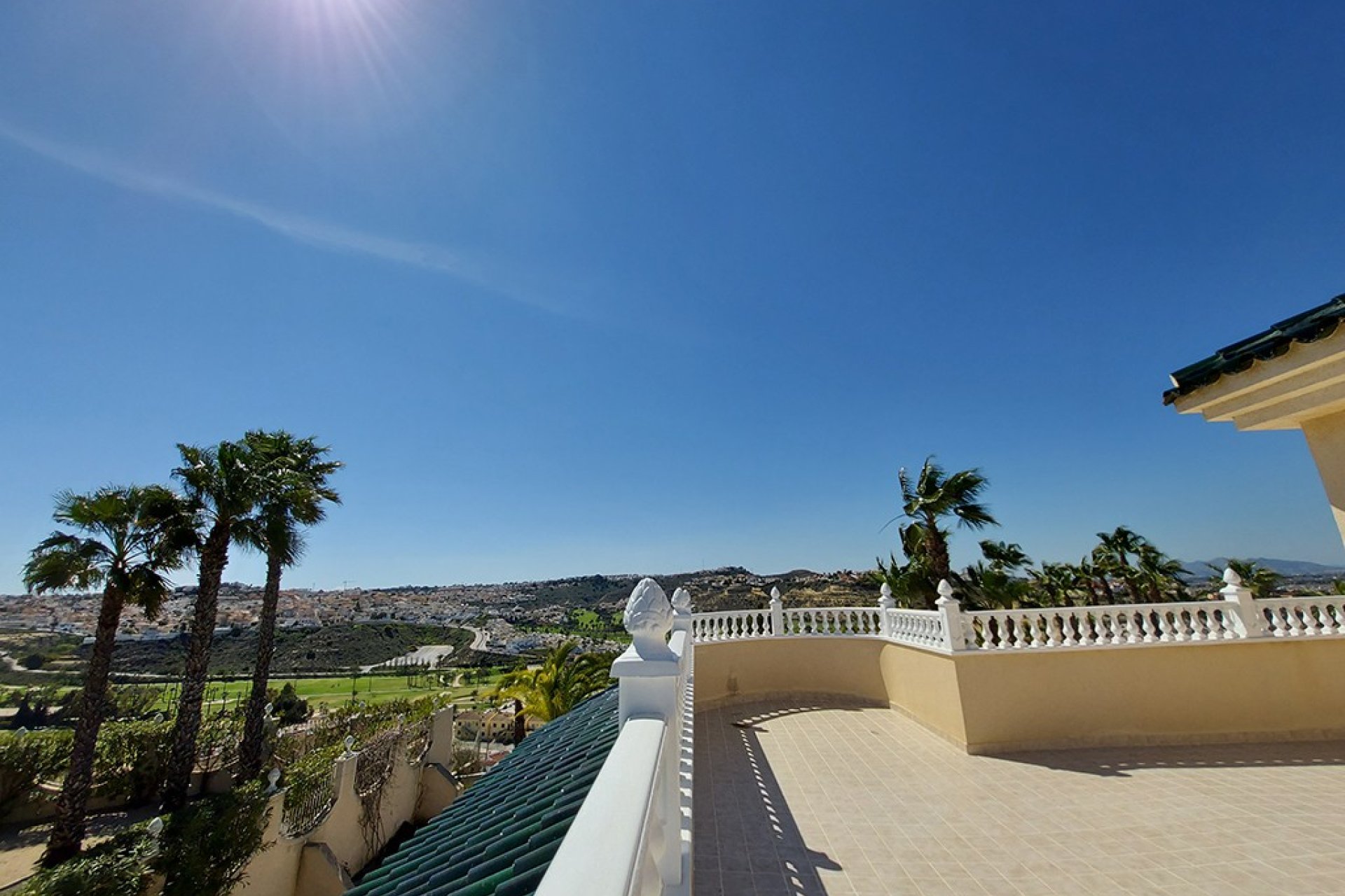 Luxury villa in Rojales: 7 bedrooms, private pool, turnkey