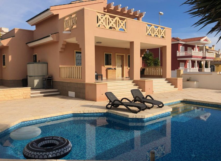Luxury villa with a private pool and panoramic views in Ciudad Quesada