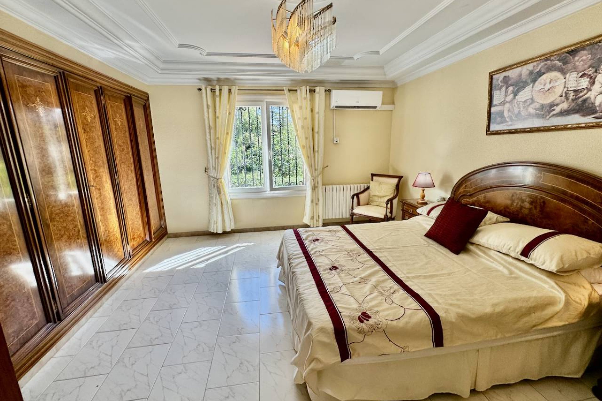 Luxury villa with a private pool, tennis court, and panoramic views in Castalla