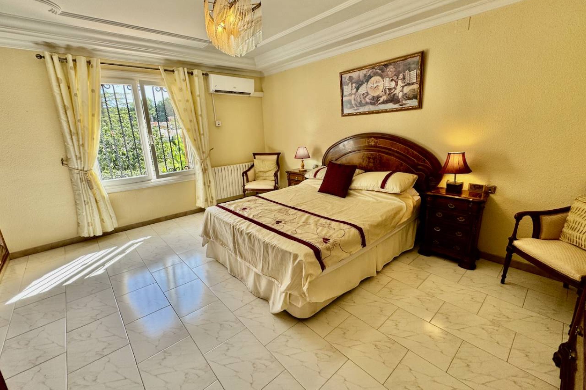 Luxury villa with a private pool, tennis court, and panoramic views in Castalla