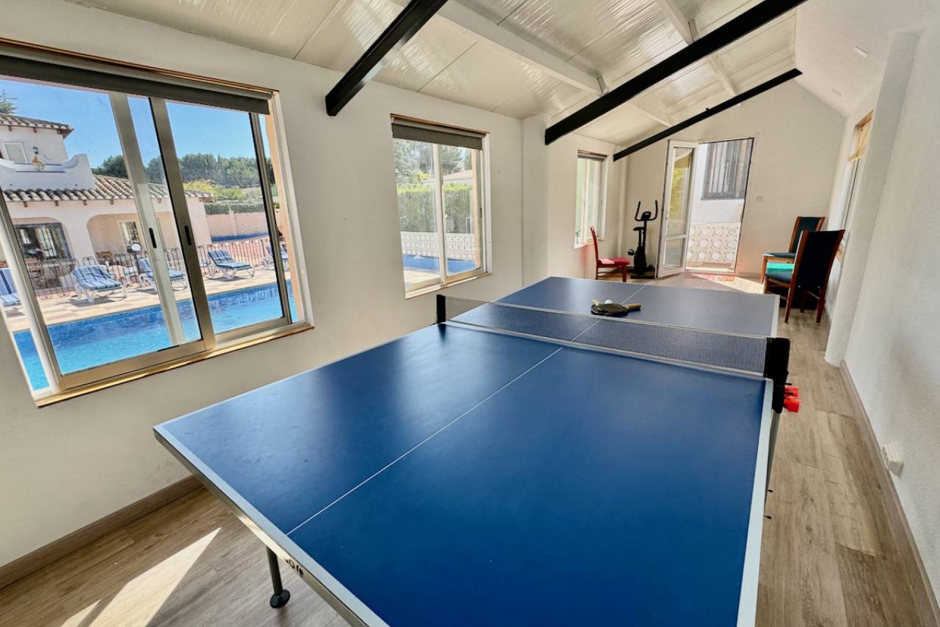 Luxury villa with a private pool, tennis court, and panoramic views in Castalla