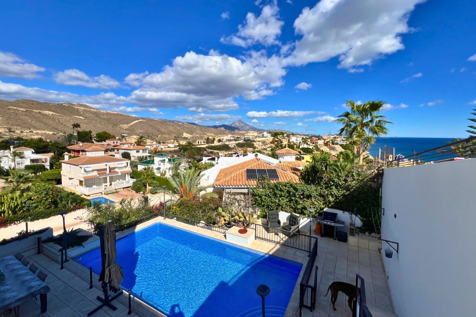 Luxury villa with panoramic ocean views and privacy in El Campello, Costa Blanca﻿