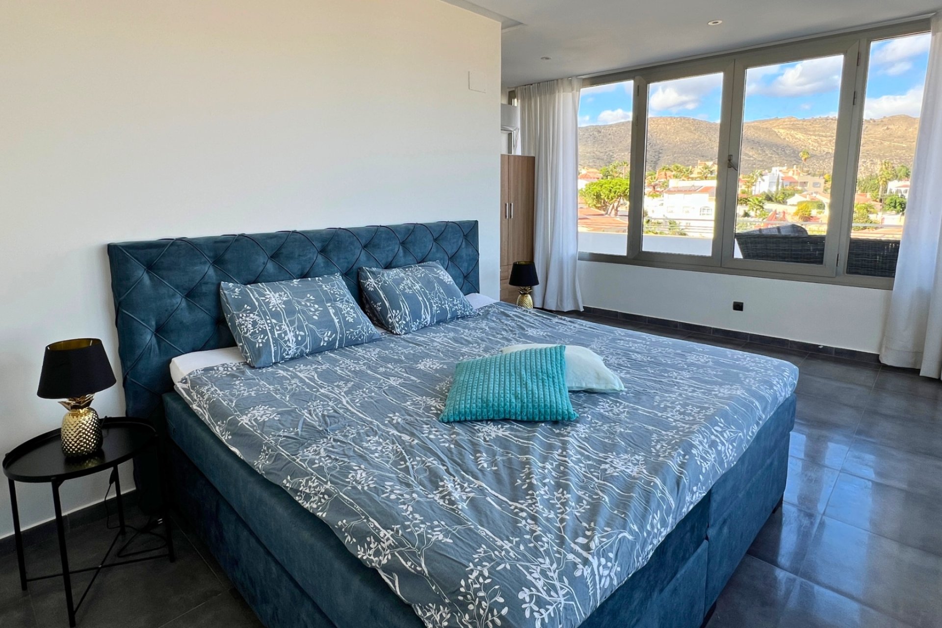 Luxury villa with panoramic ocean views and privacy in El Campello, Costa Blanca﻿